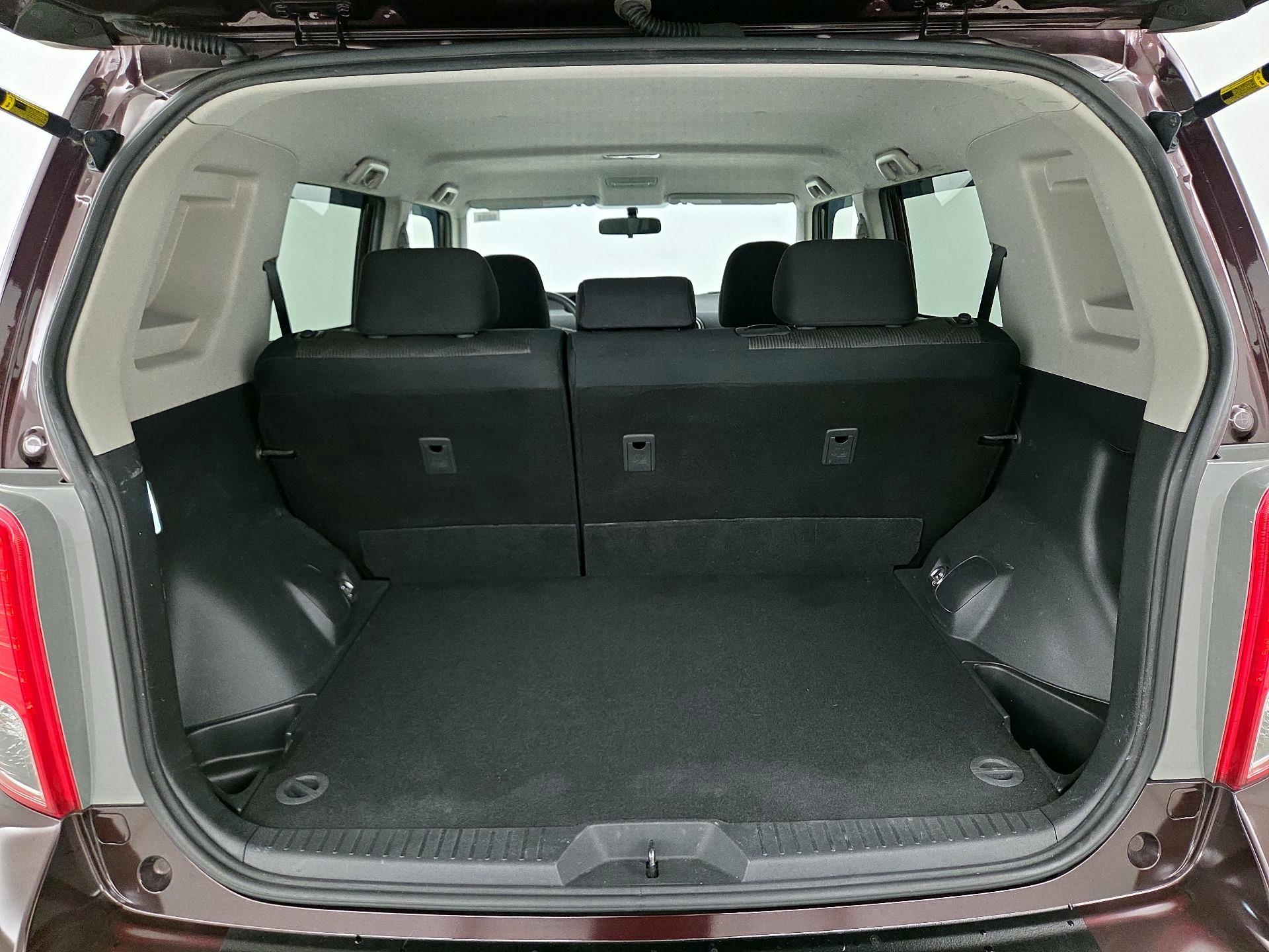 Thumbnail: 2014 Scion xB - 19