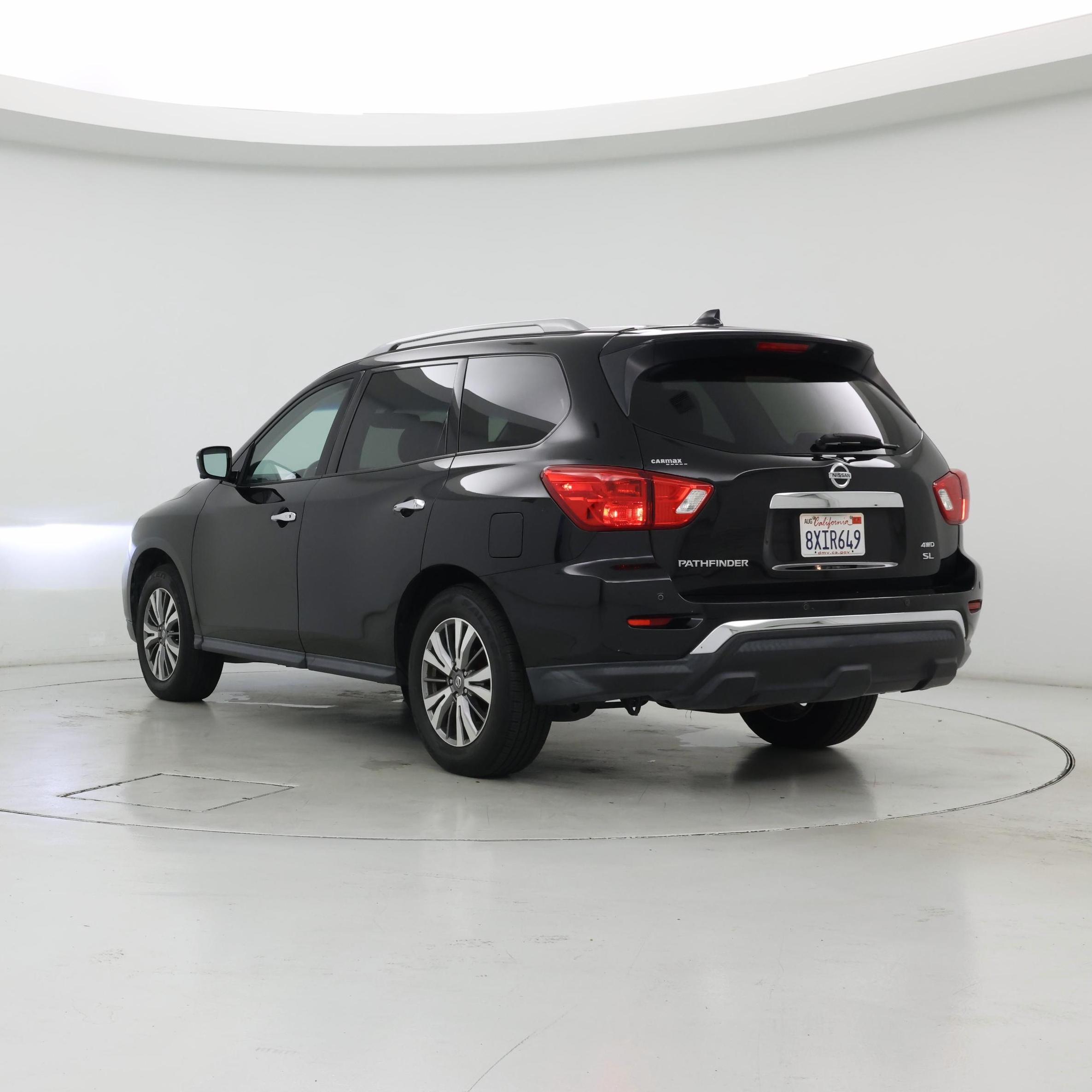 Thumbnail: 2019 Nissan Pathfinder - 2