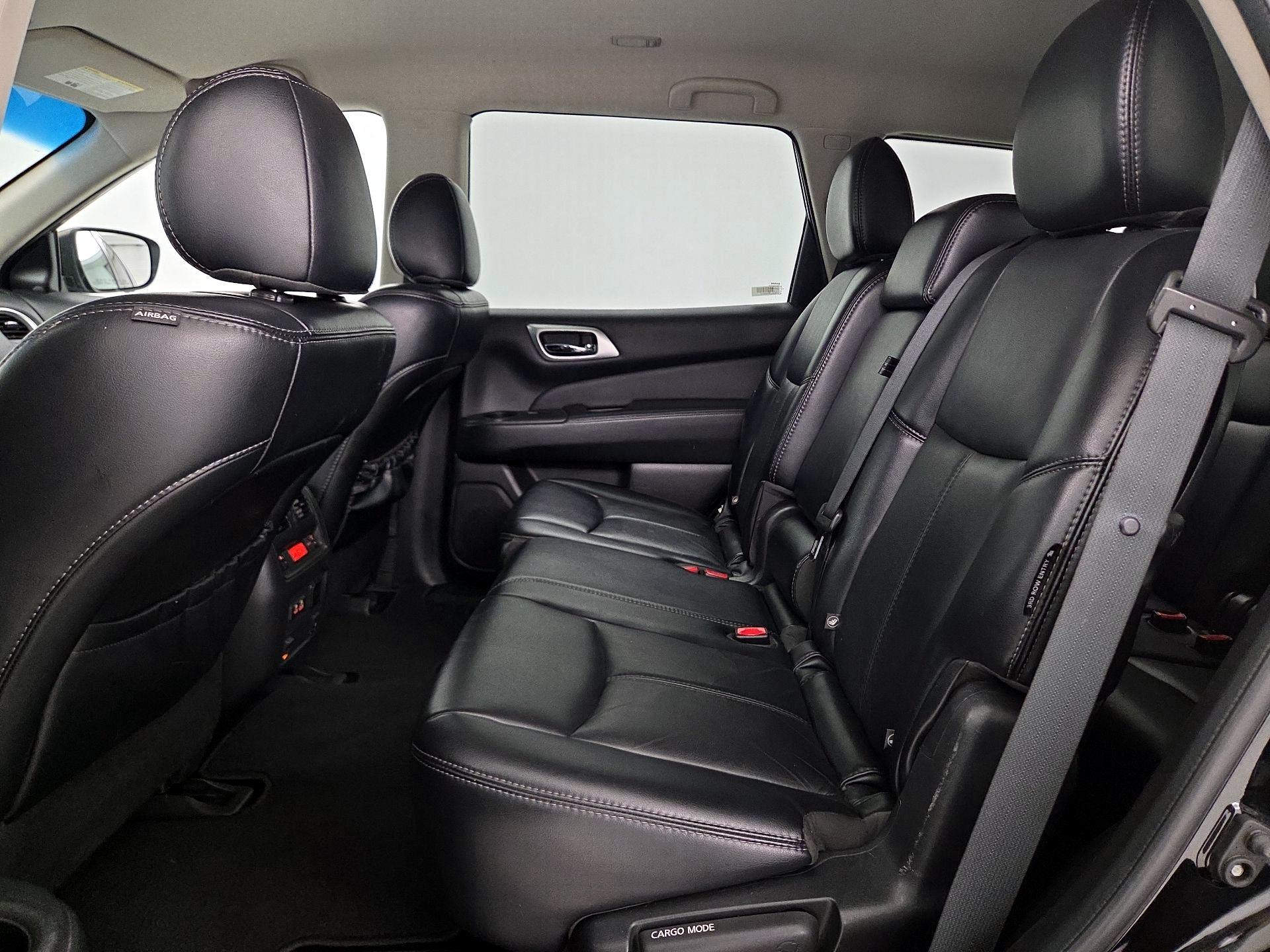 Thumbnail: 2019 Nissan Pathfinder - 20