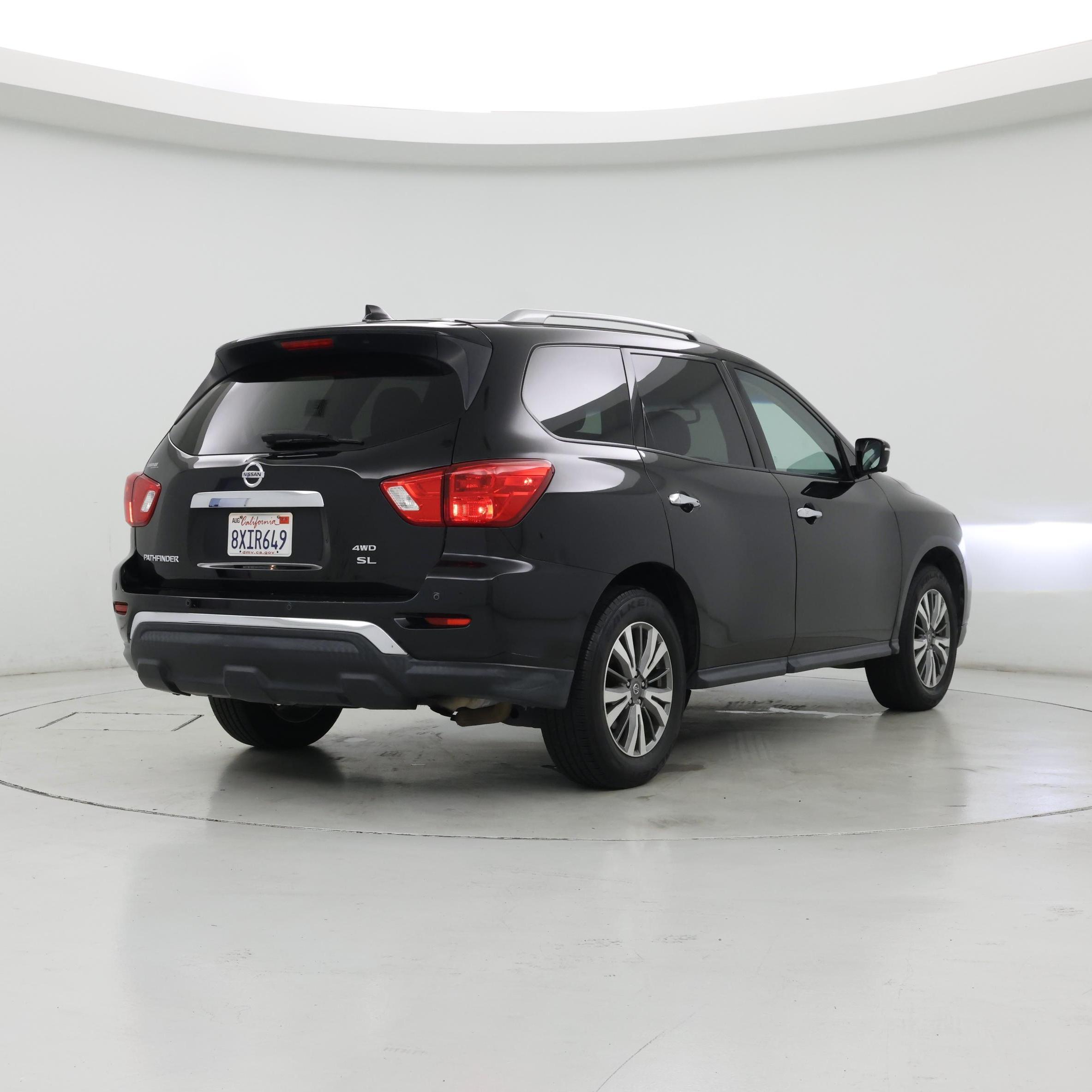 Thumbnail: 2019 Nissan Pathfinder - 8