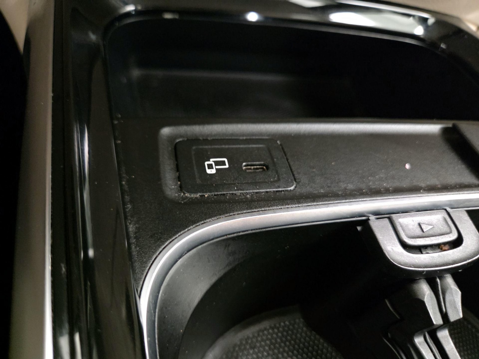 2022 Mercedes-Benz GLB Base - Photo 19