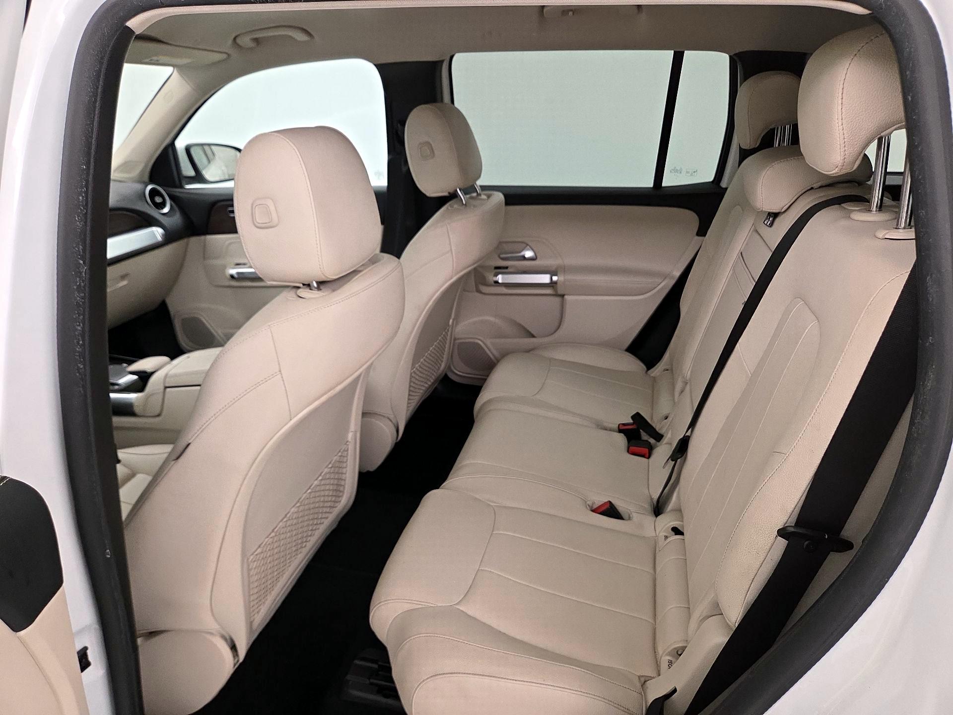 Thumbnail: 2022 Mercedes-Benz GLB - 19