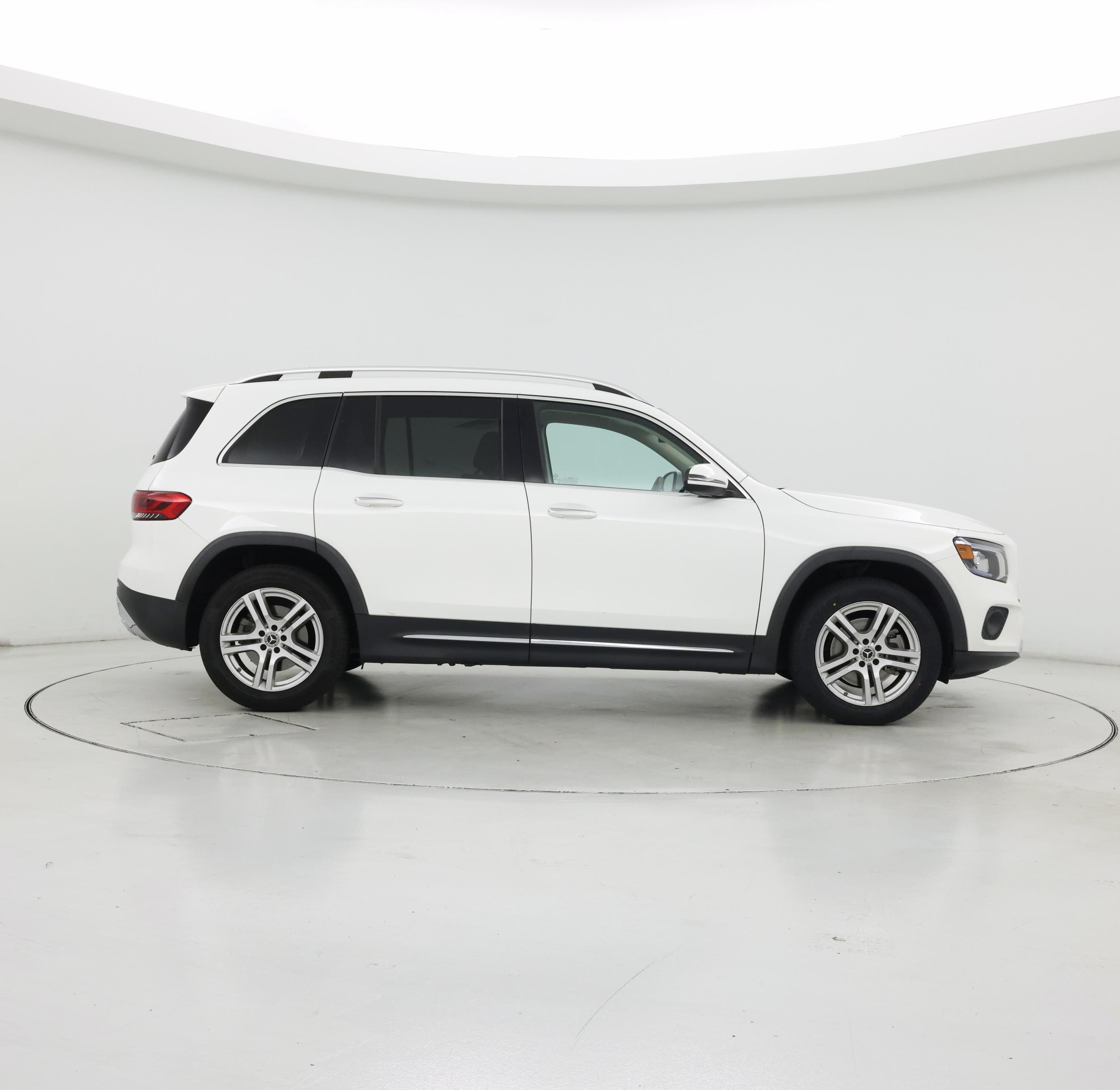 Thumbnail: 2022 Mercedes-Benz GLB - 7