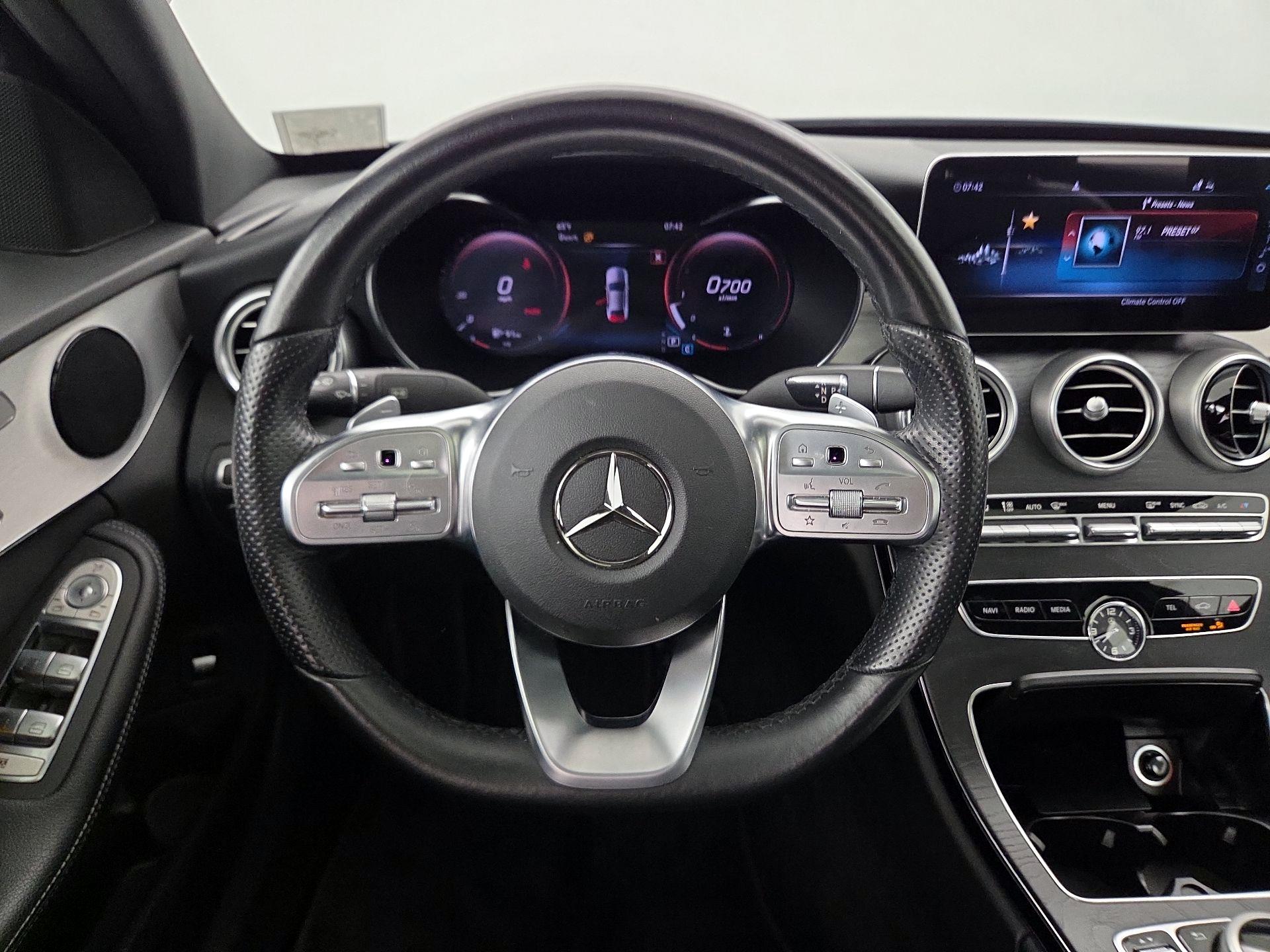 Thumbnail: 2021 Mercedes-Benz C-Class - 10