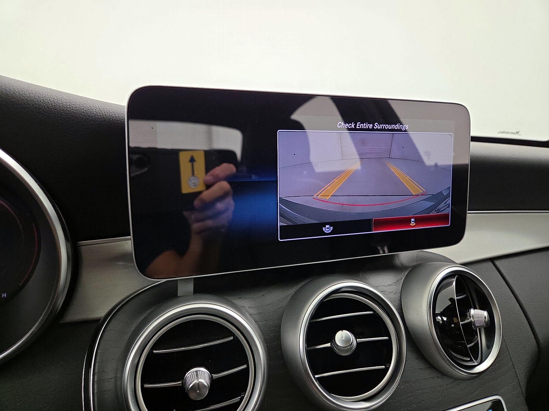 Thumbnail: 2021 Mercedes-Benz C-Class - 14