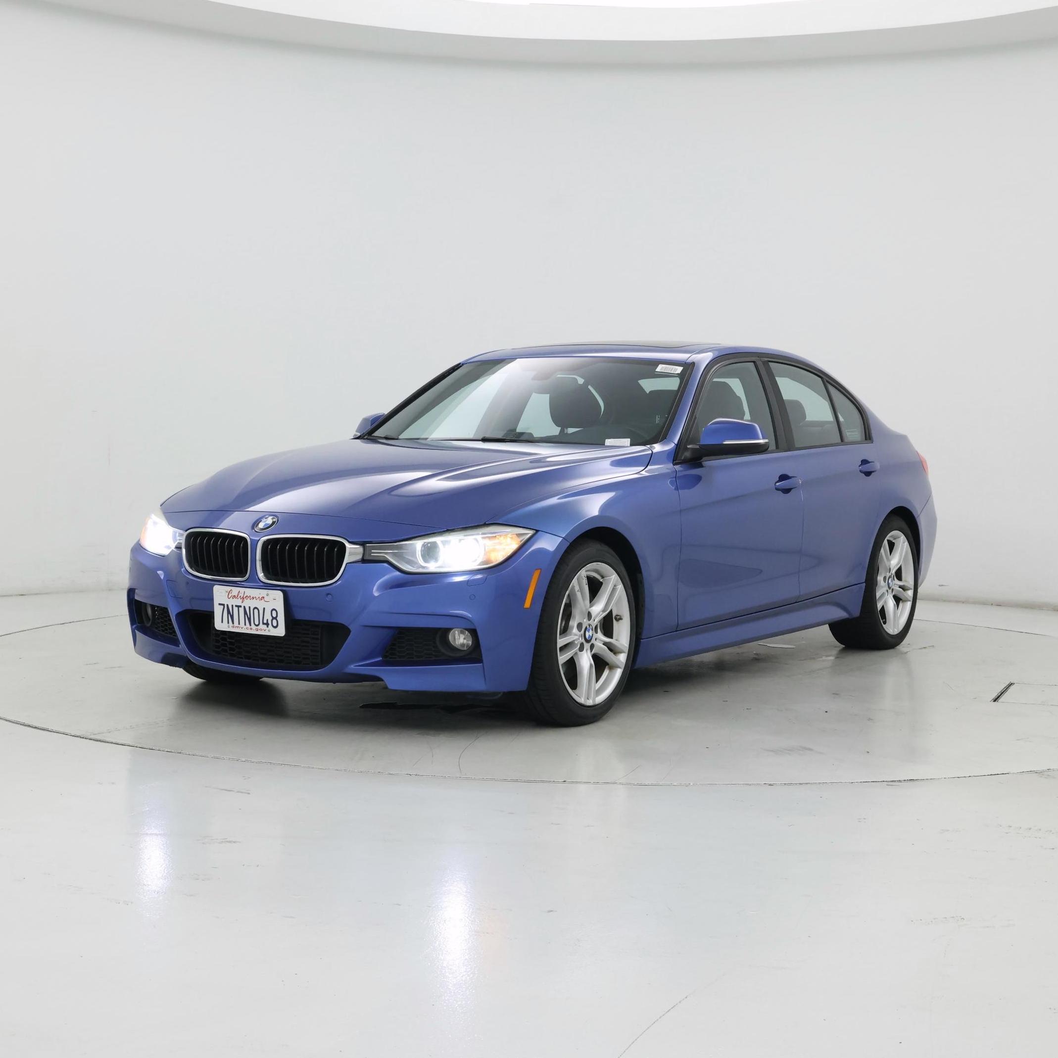 Thumbnail: 2015 BMW 3 Series - 4