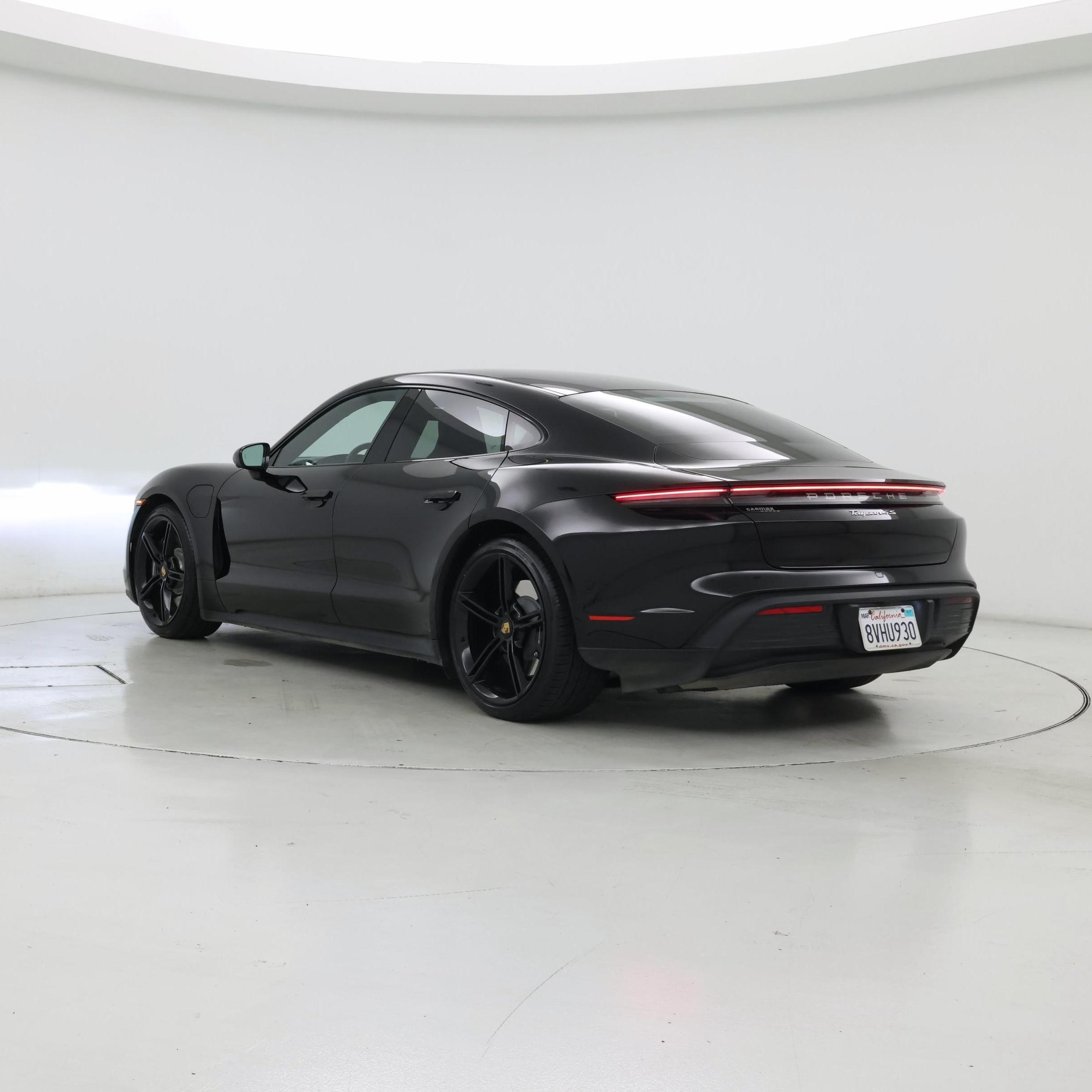 Thumbnail: 2021 Porsche Taycan - 2