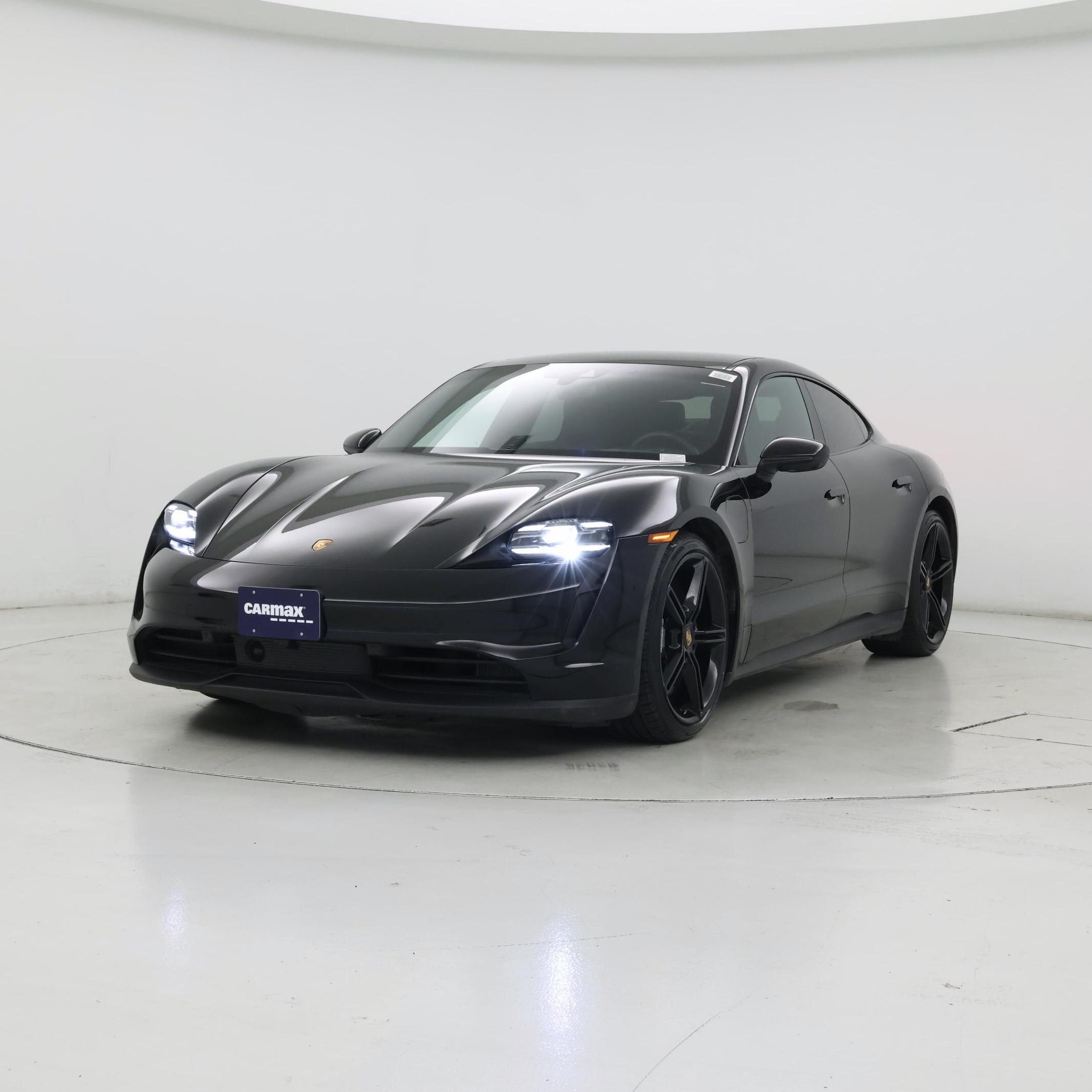 Thumbnail: 2021 Porsche Taycan - 4