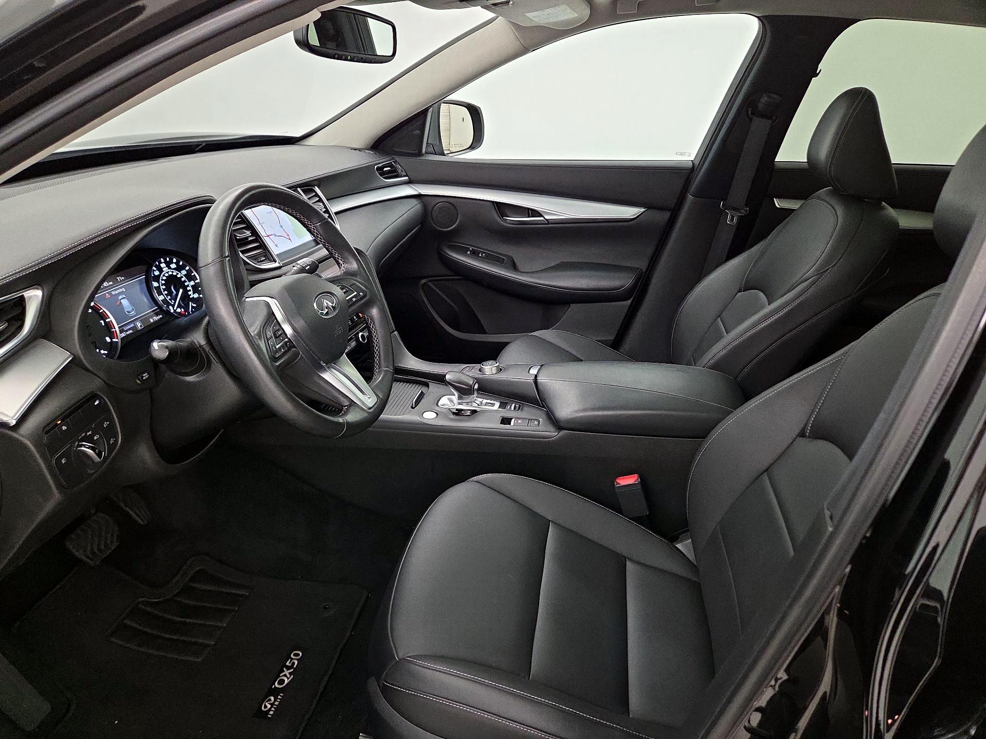 Thumbnail: 2020 INFINITI QX50 - 11