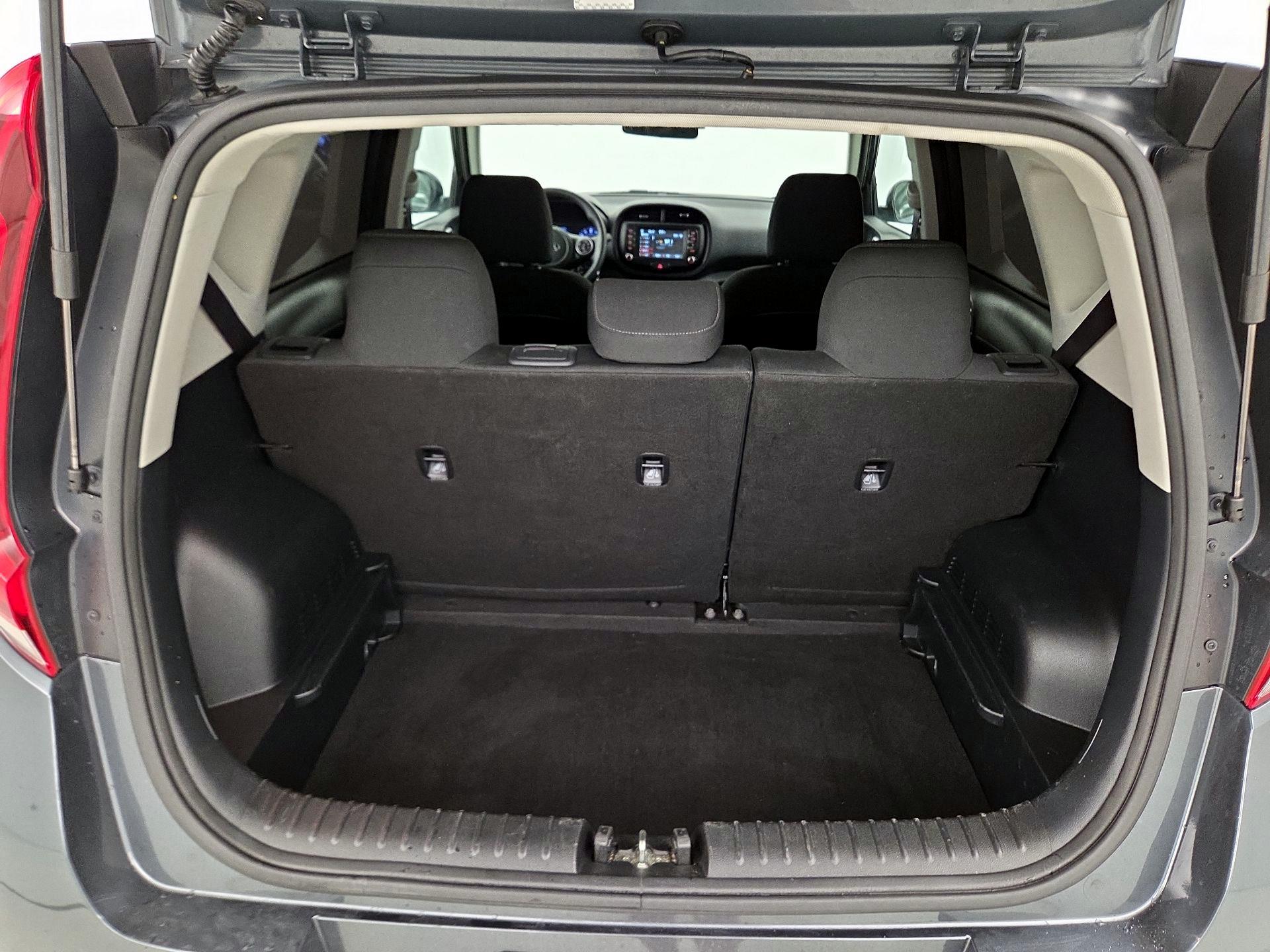 Thumbnail: 2020 Kia Soul - 20