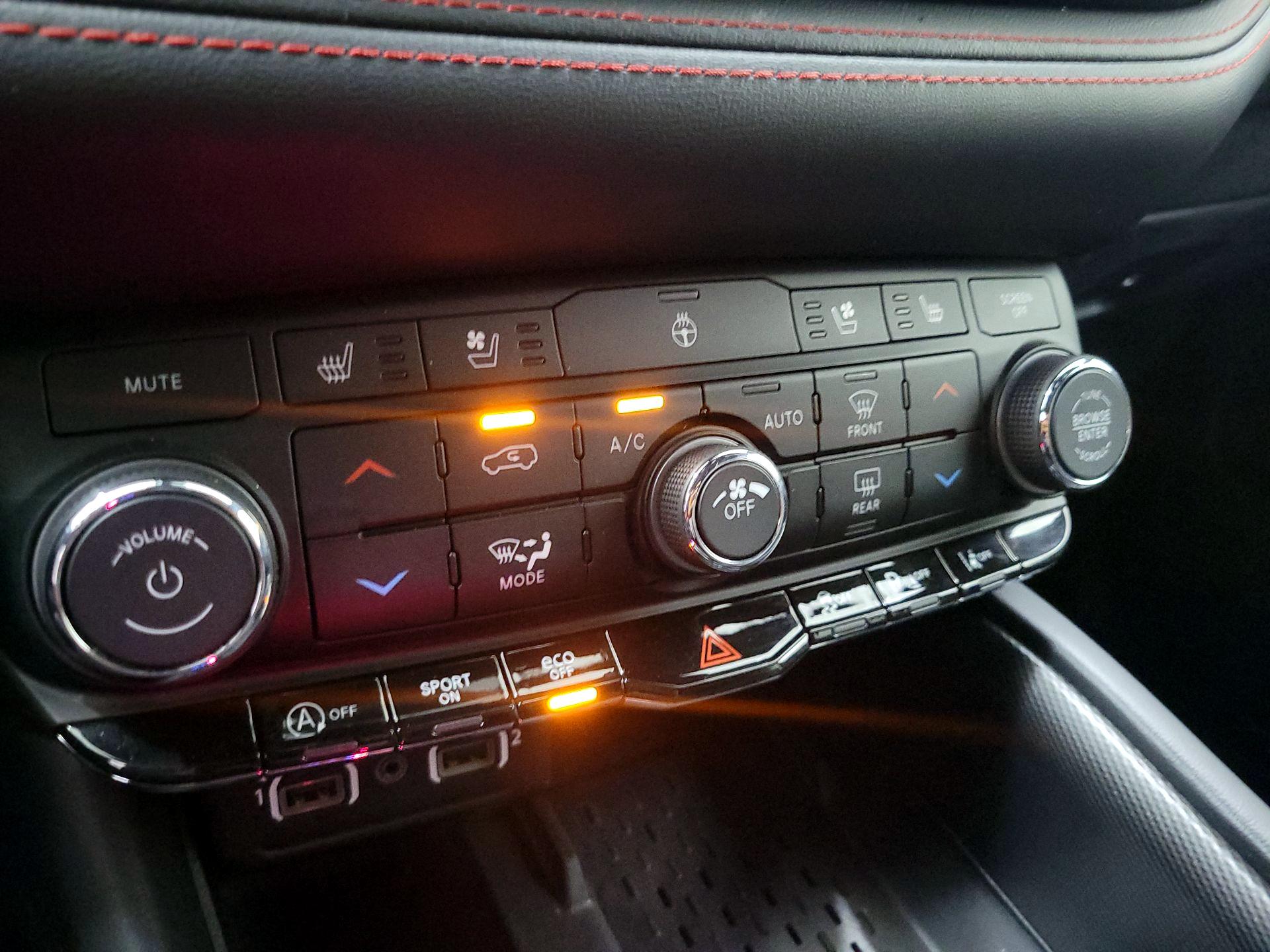 Thumbnail: 2025 Dodge Durango - 17
