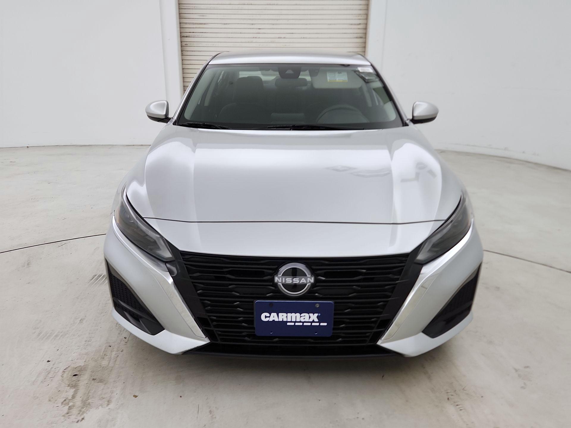 Thumbnail: 2023 Nissan Altima - 2