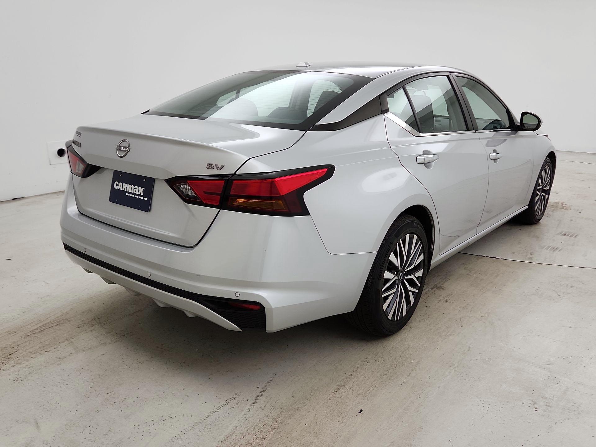 Thumbnail: 2023 Nissan Altima - 5