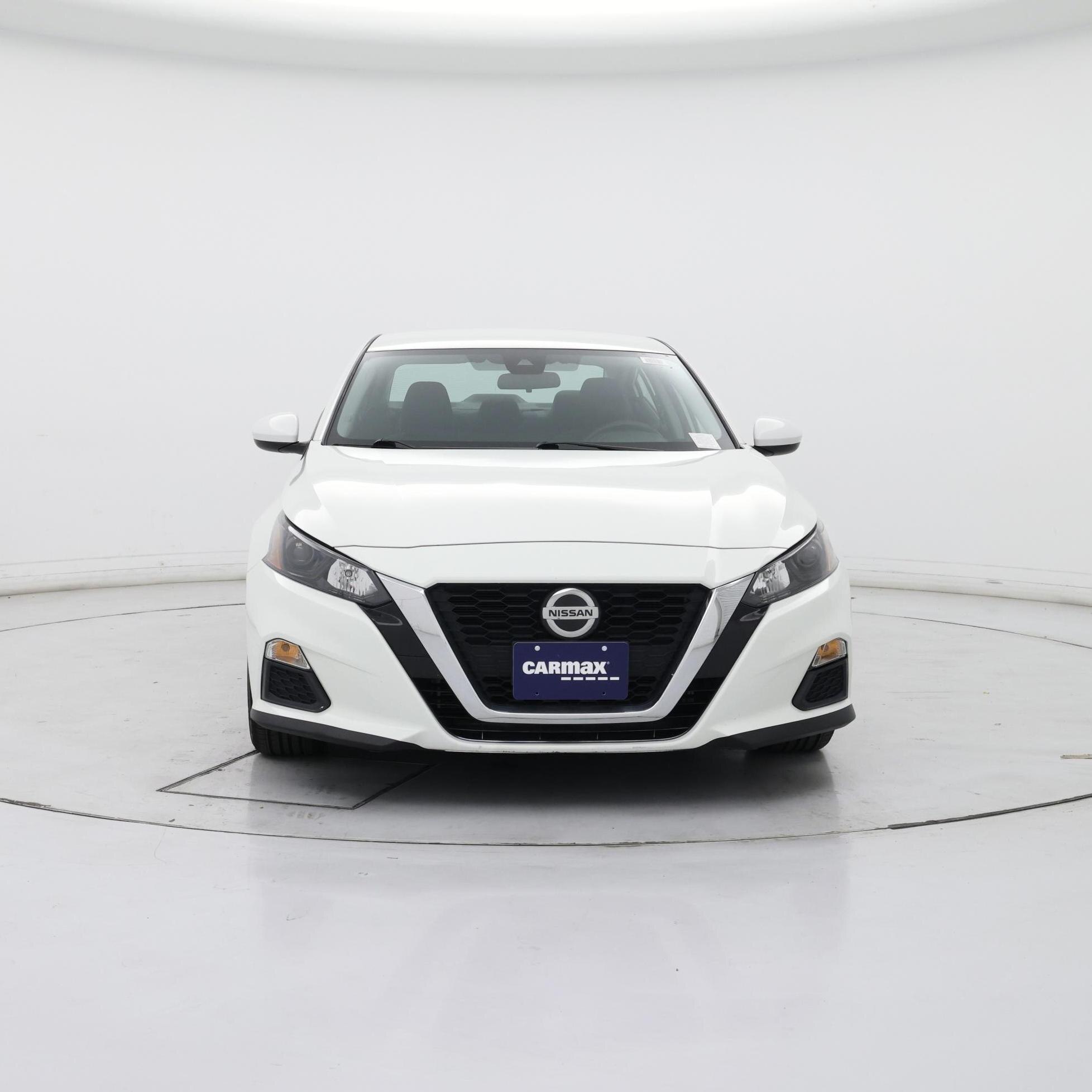 Thumbnail: 2022 Nissan Altima - 5