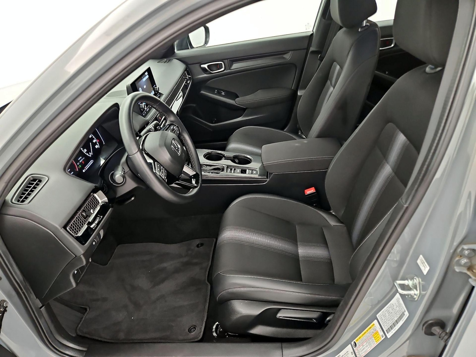 2025 Honda Civic Sport - Photo 12