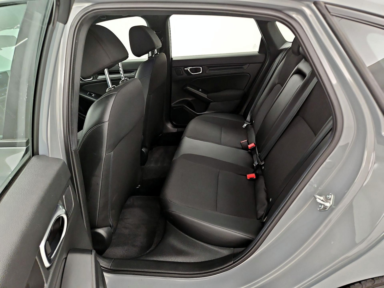2025 Honda Civic Sport - Photo 20