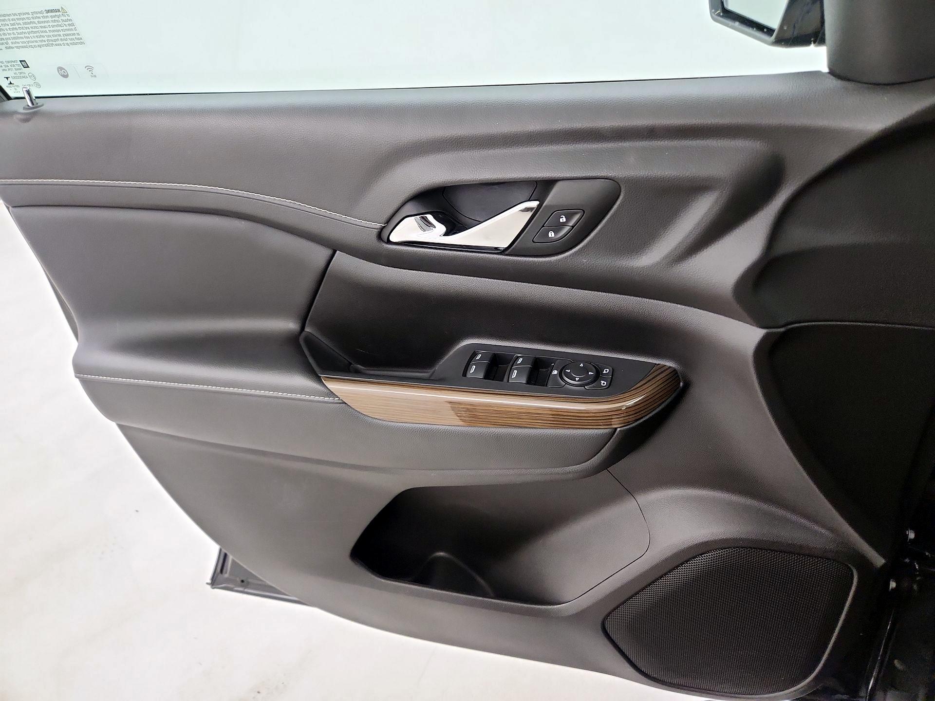 Thumbnail: 2023 GMC Acadia - 10
