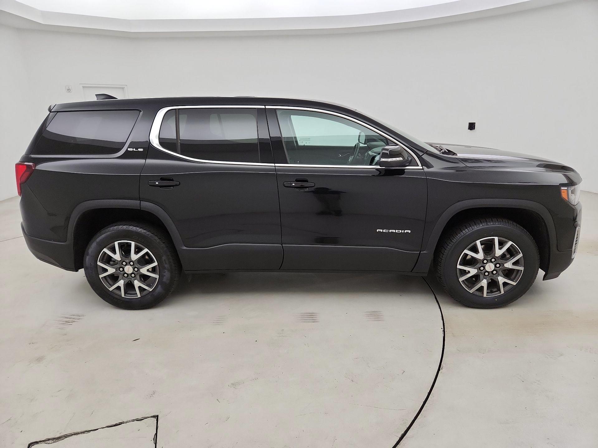 Thumbnail: 2023 GMC Acadia - 4