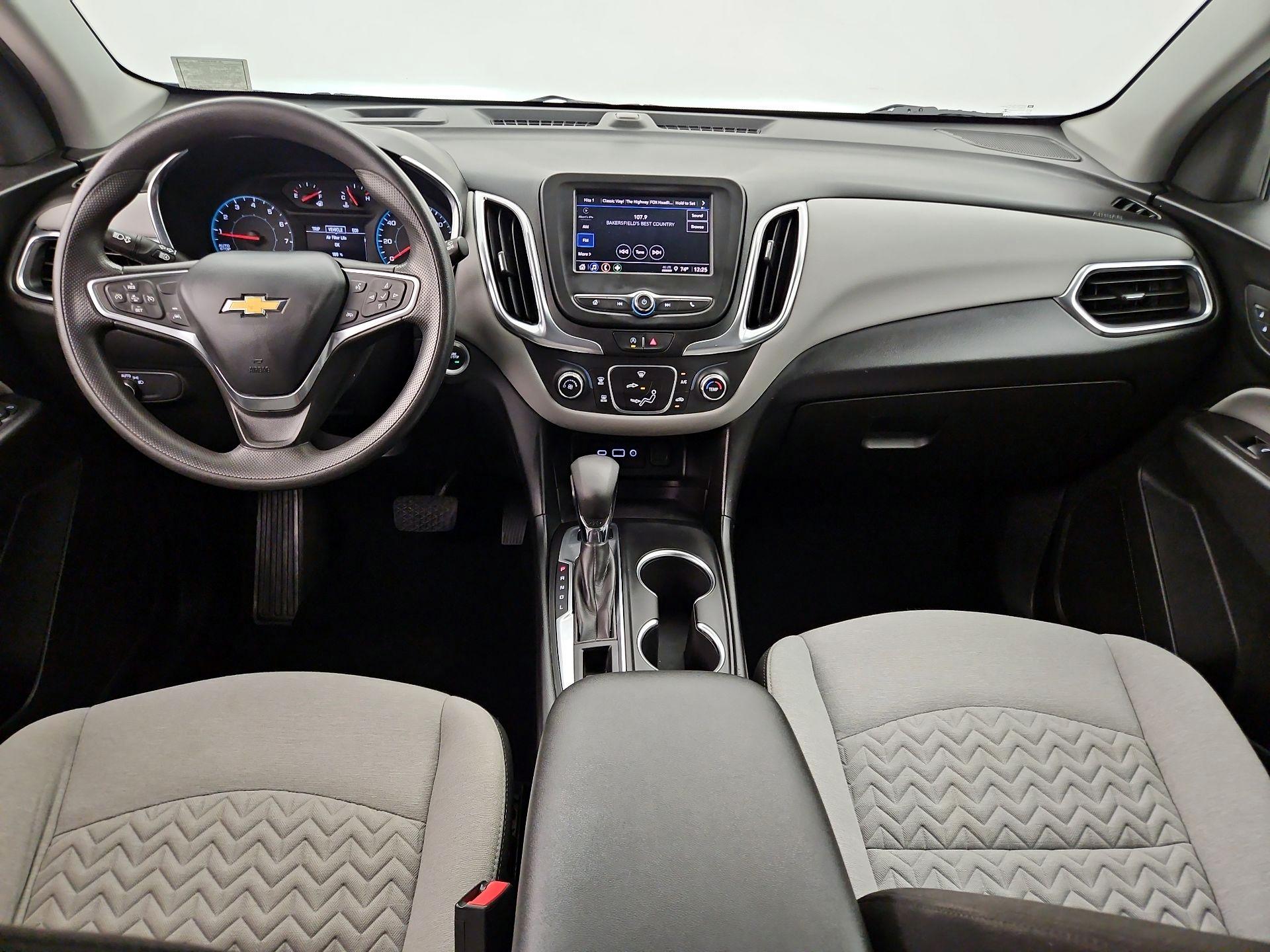 Thumbnail: 2022 Chevrolet Equinox - 9