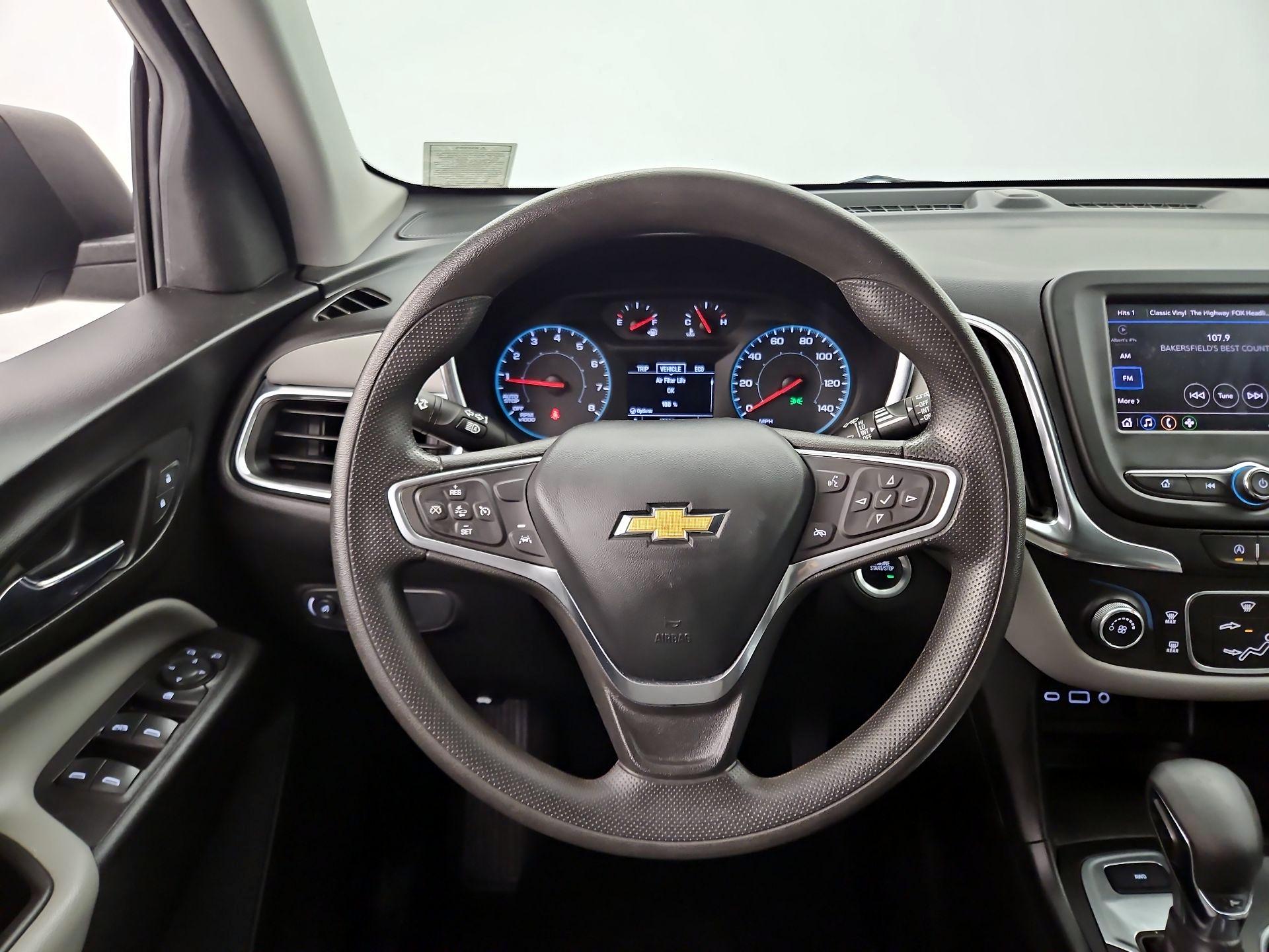 Thumbnail: 2022 Chevrolet Equinox - 10