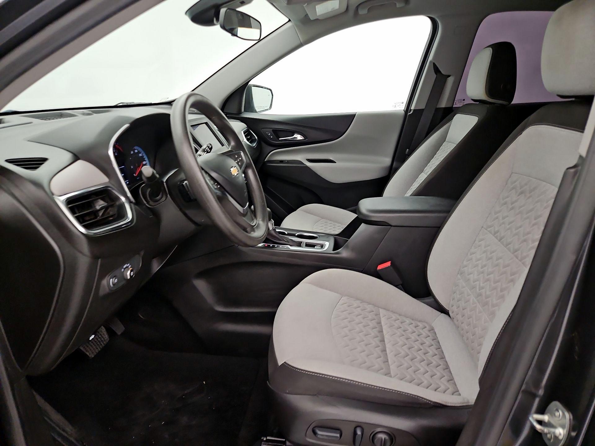 Thumbnail: 2022 Chevrolet Equinox - 11