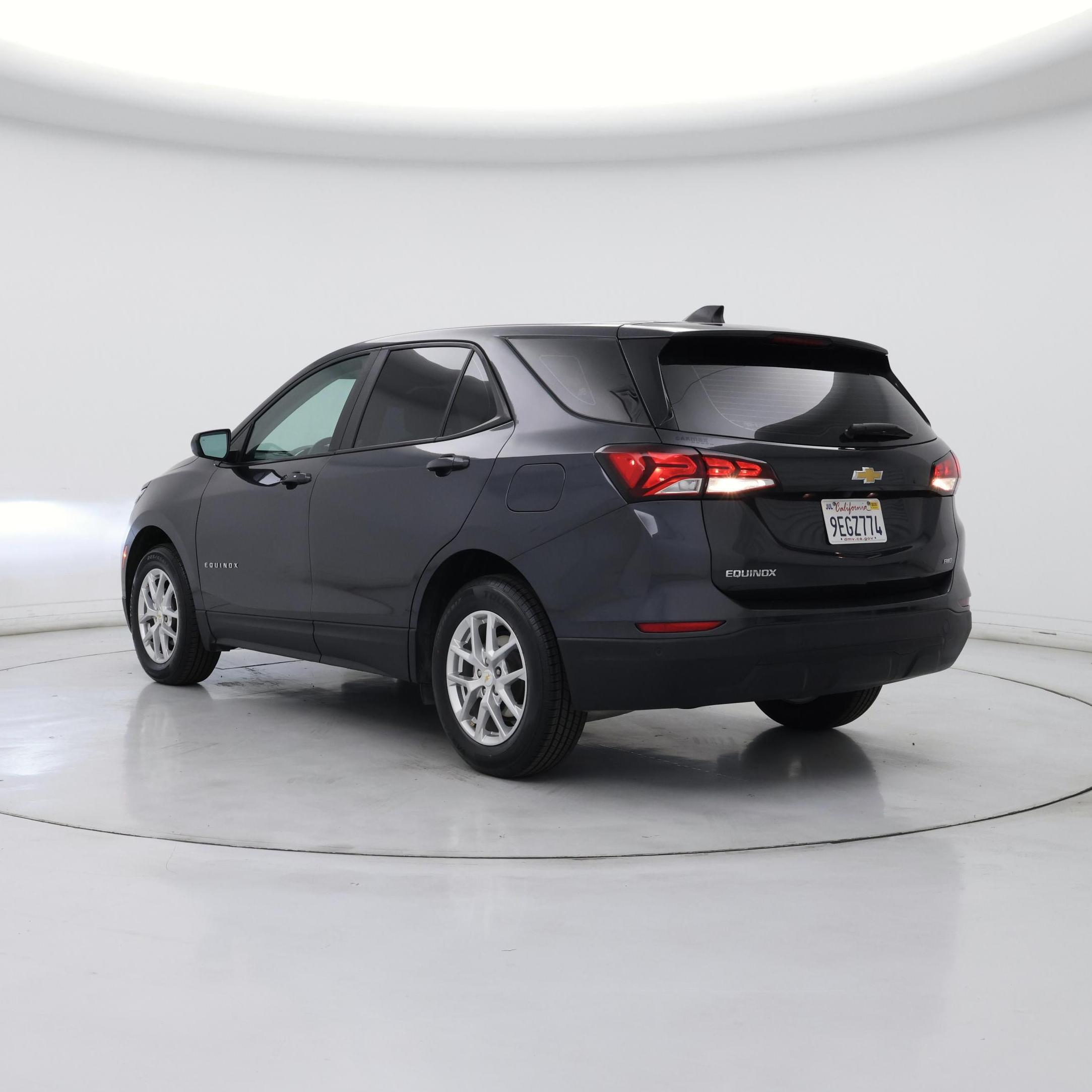 Thumbnail: 2022 Chevrolet Equinox - 2