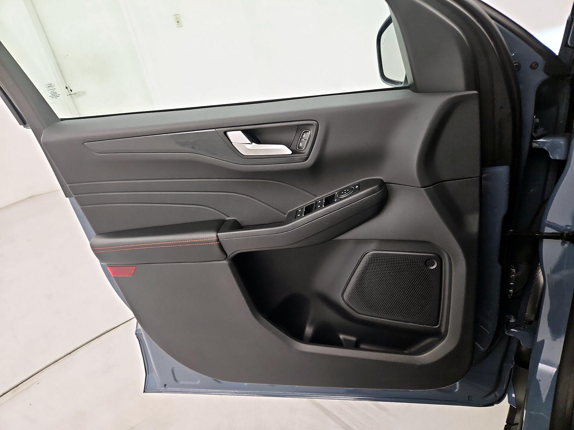 Thumbnail: 2024 Ford Escape - 12