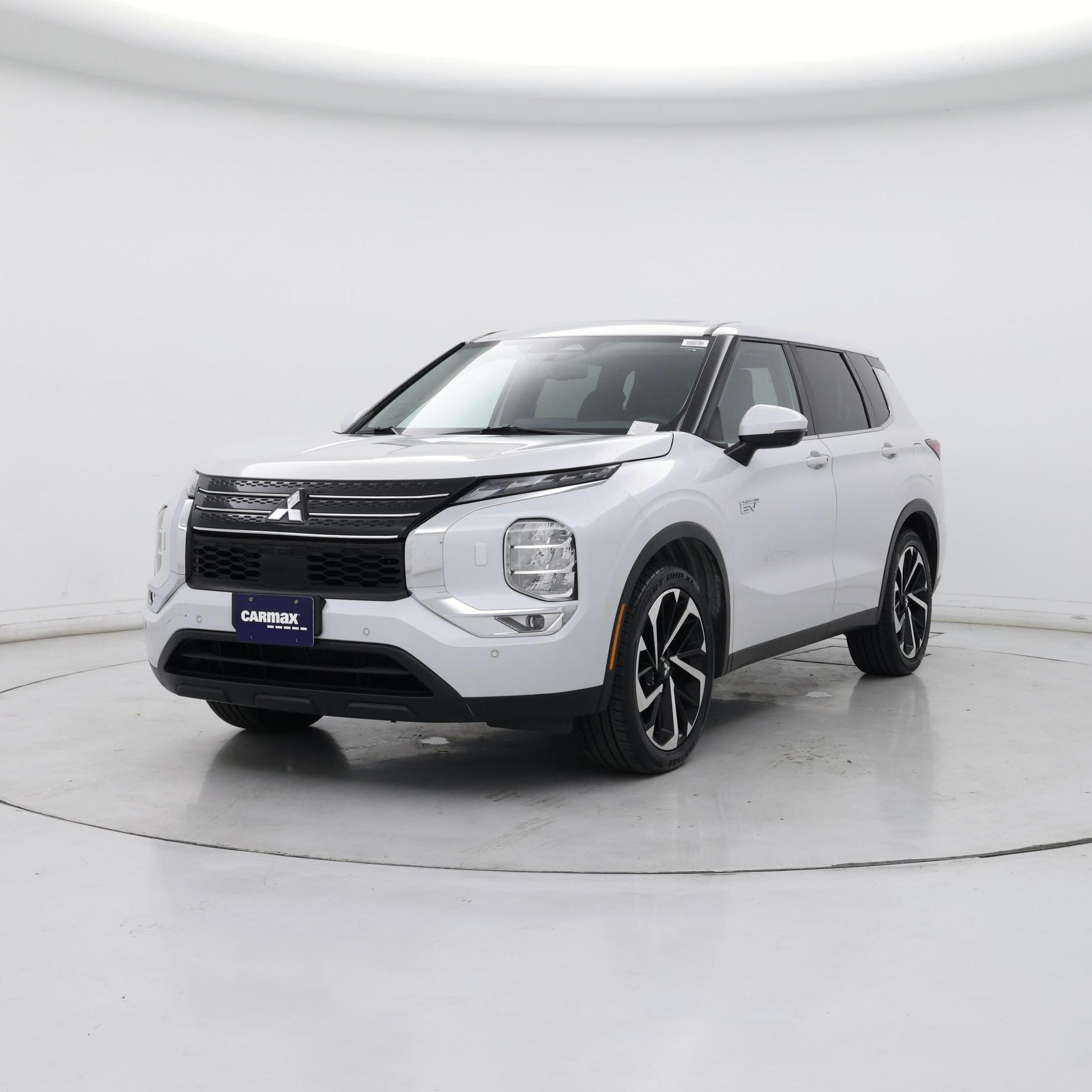 Thumbnail: 2024 Mitsubishi Outlander - 4