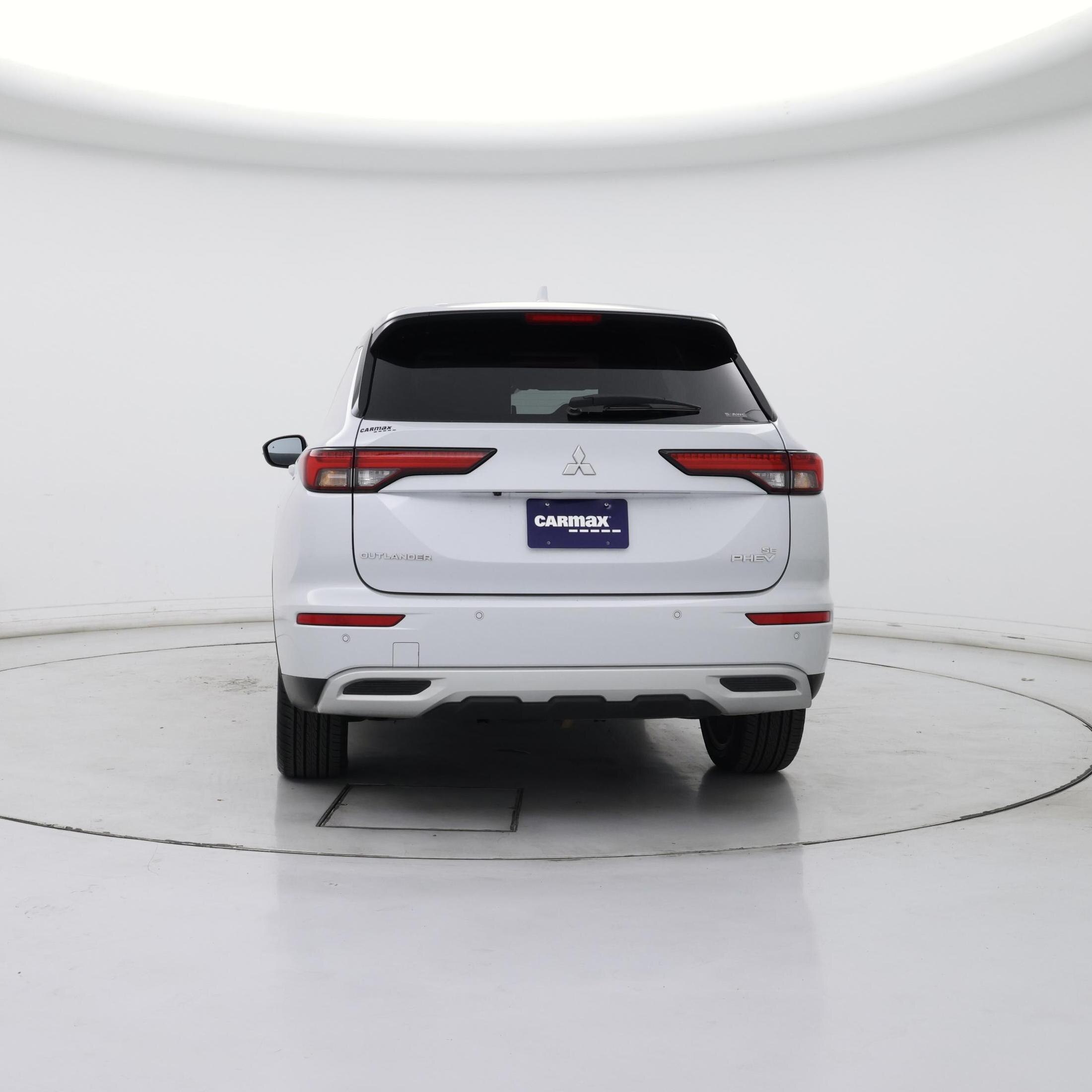 Thumbnail: 2024 Mitsubishi Outlander - 6
