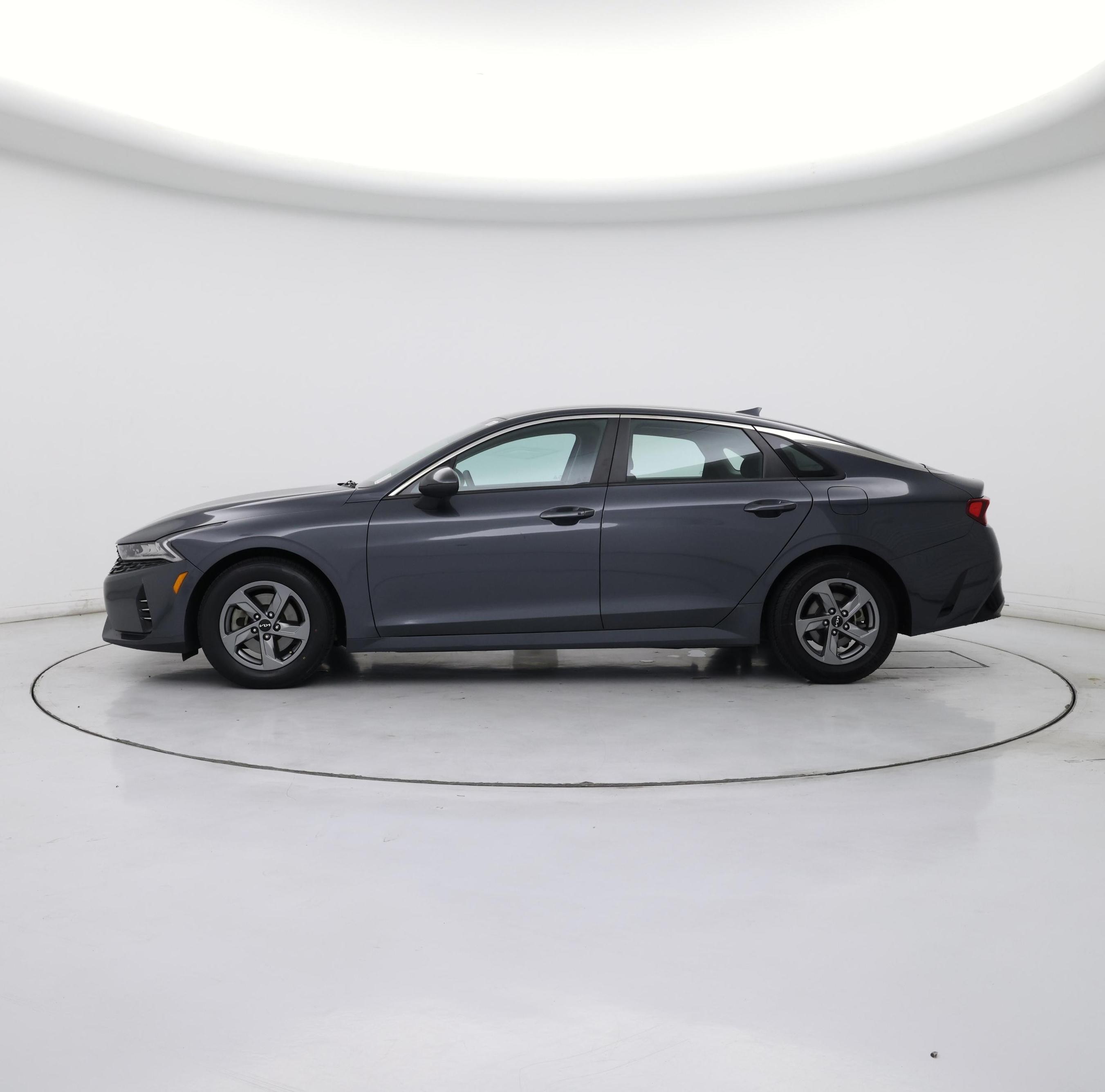 Thumbnail: 2023 Kia K5 - 3