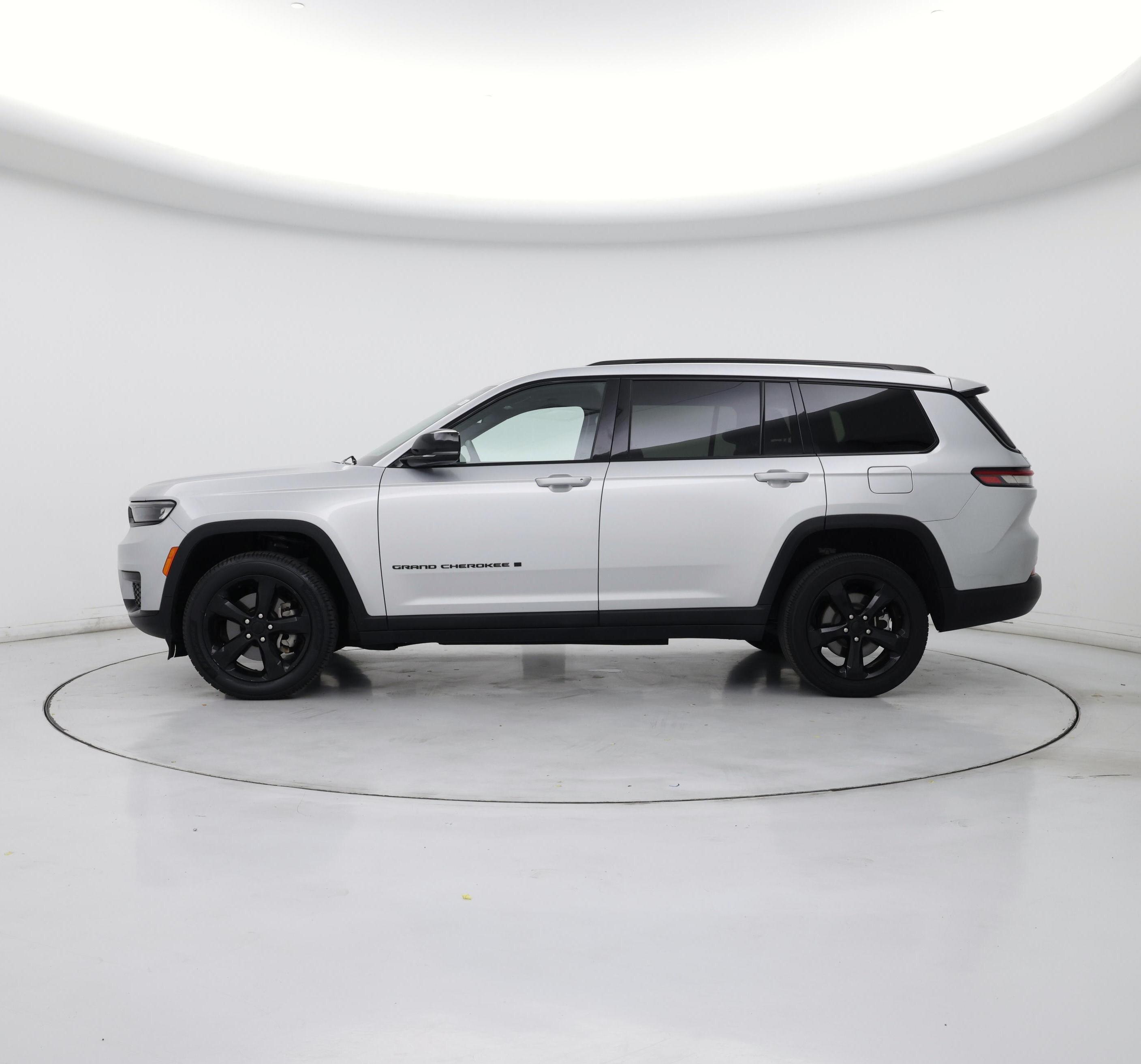 Thumbnail: 2023 Jeep Grand Cherokee L - 3