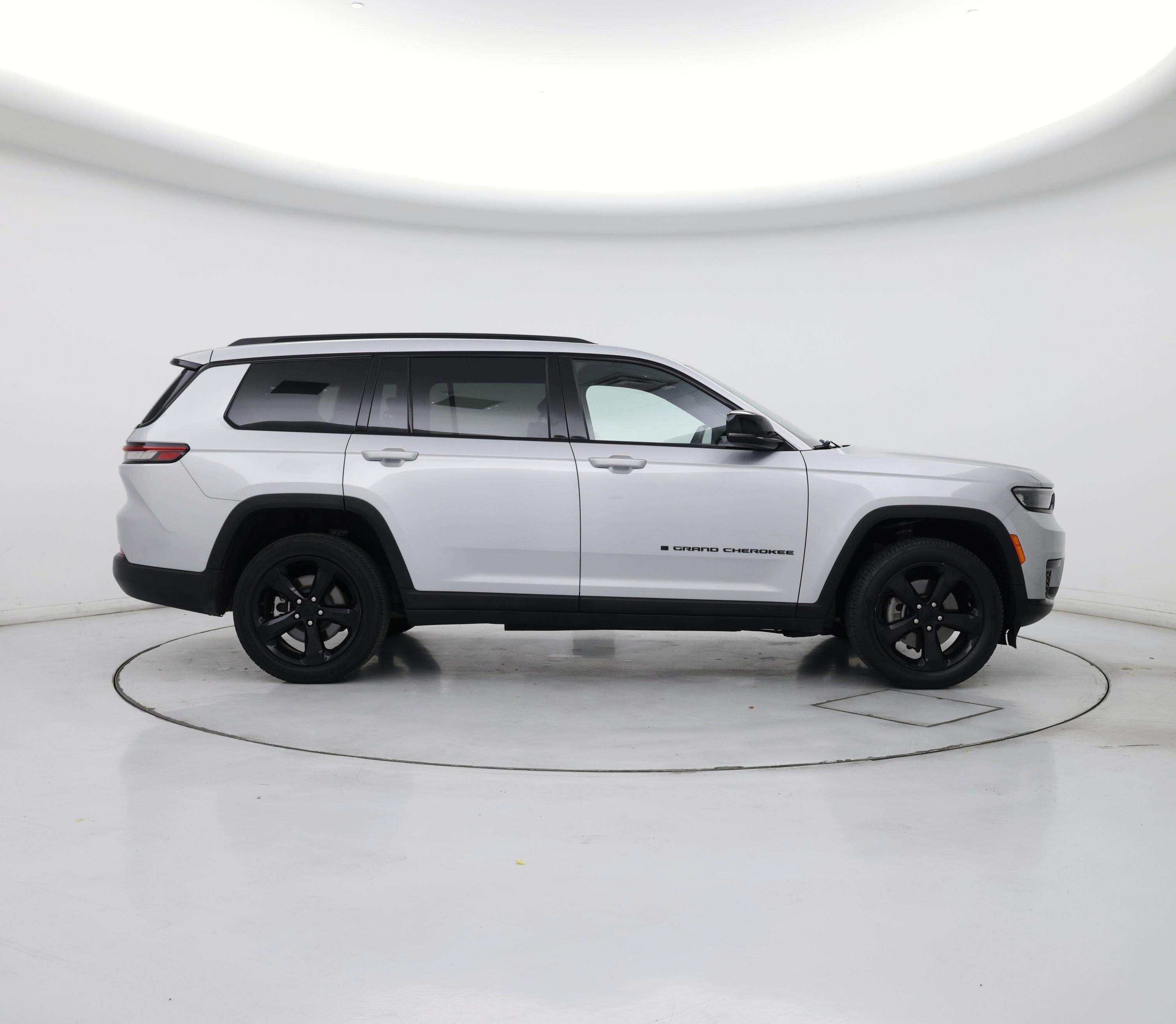 Thumbnail: 2023 Jeep Grand Cherokee L - 7