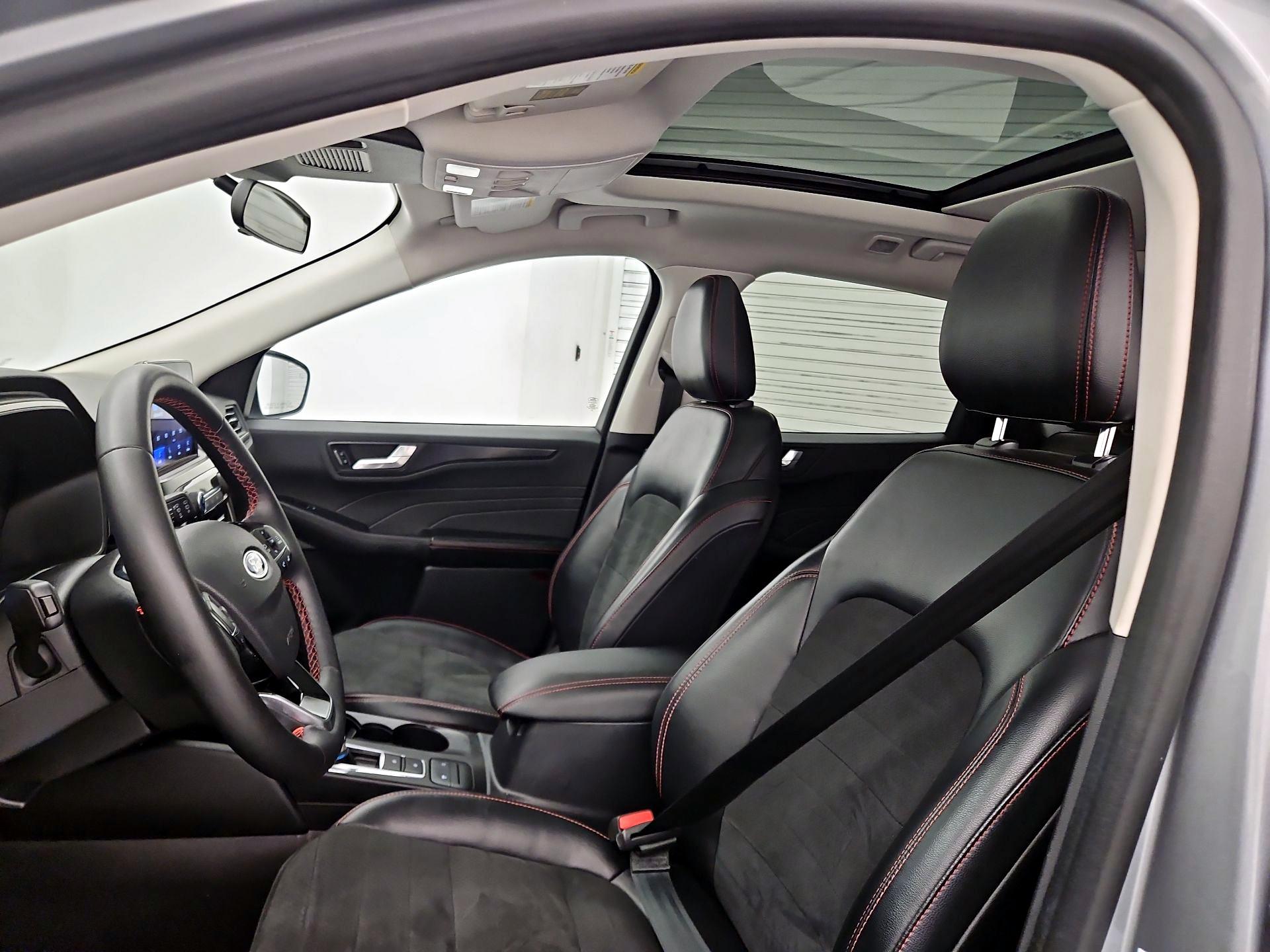 Thumbnail: 2022 Ford Escape - 19