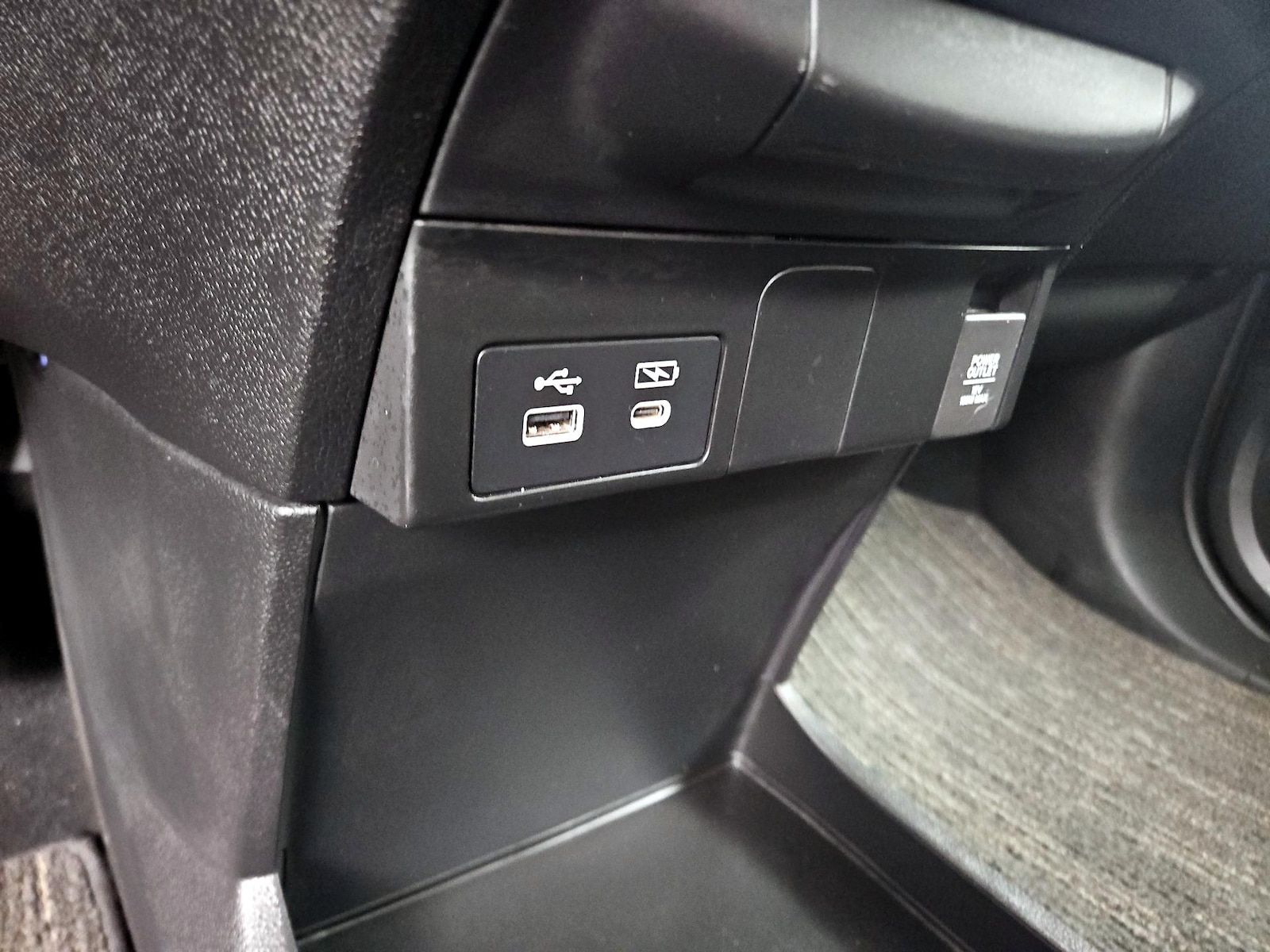 2025 Honda Odyssey EX-L - Photo 19