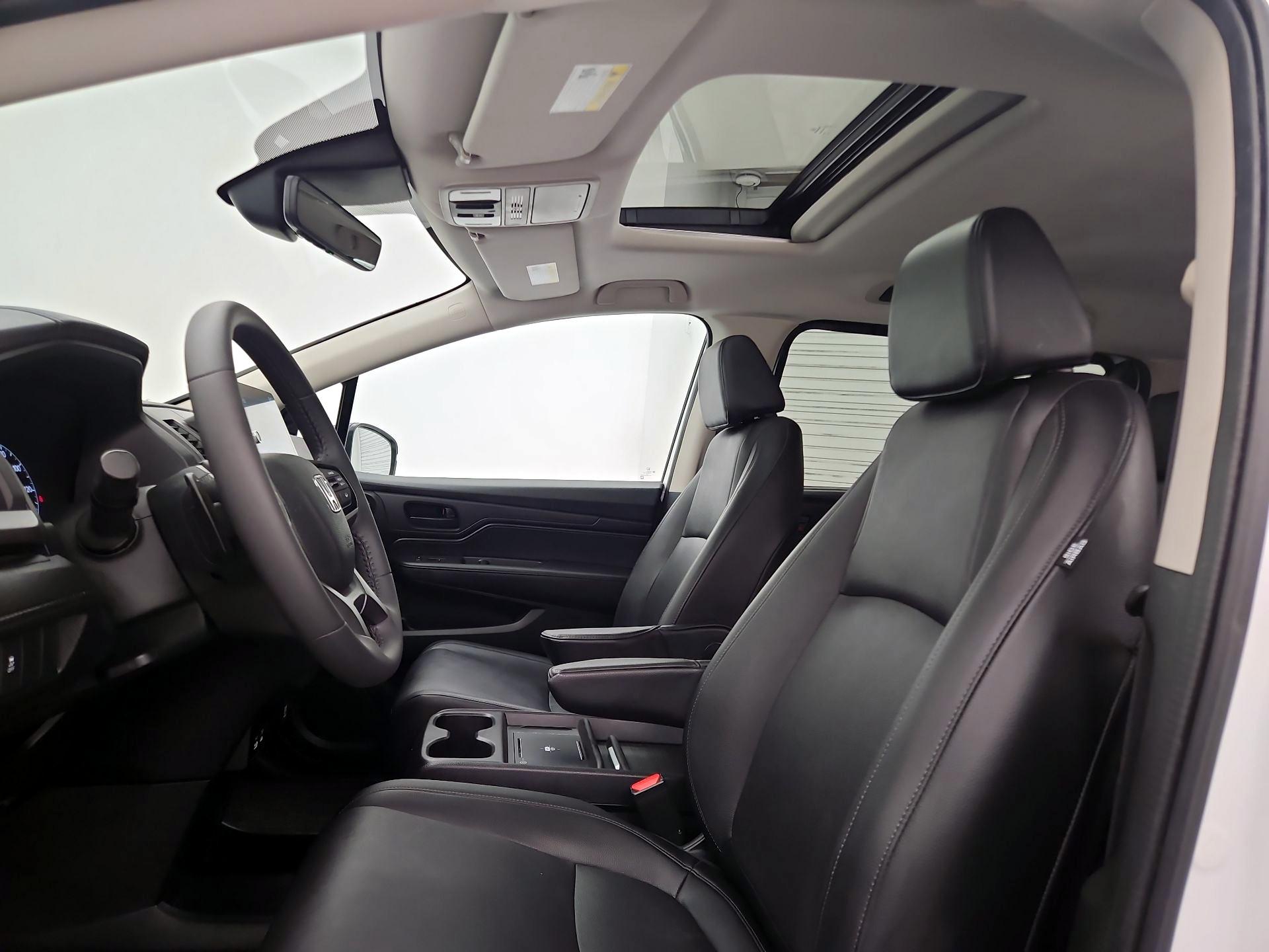 Thumbnail: 2025 Honda Odyssey - 19