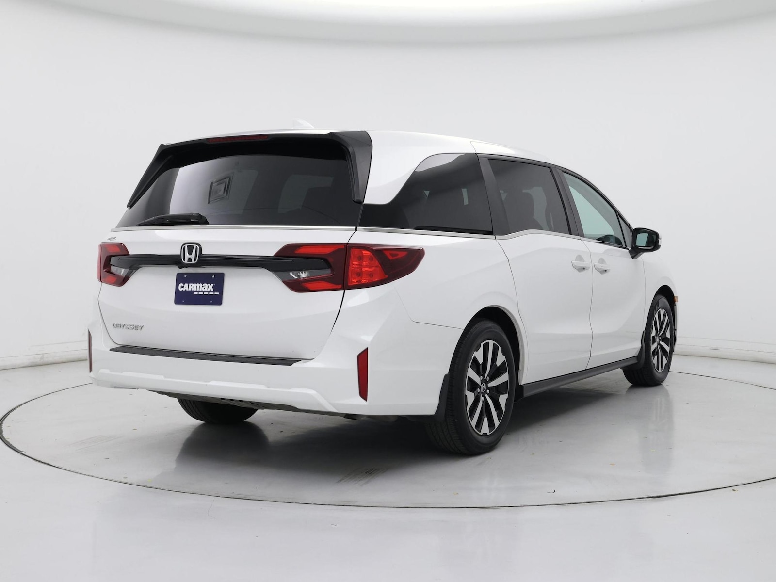 2025 Honda Odyssey EX-L - Photo 9