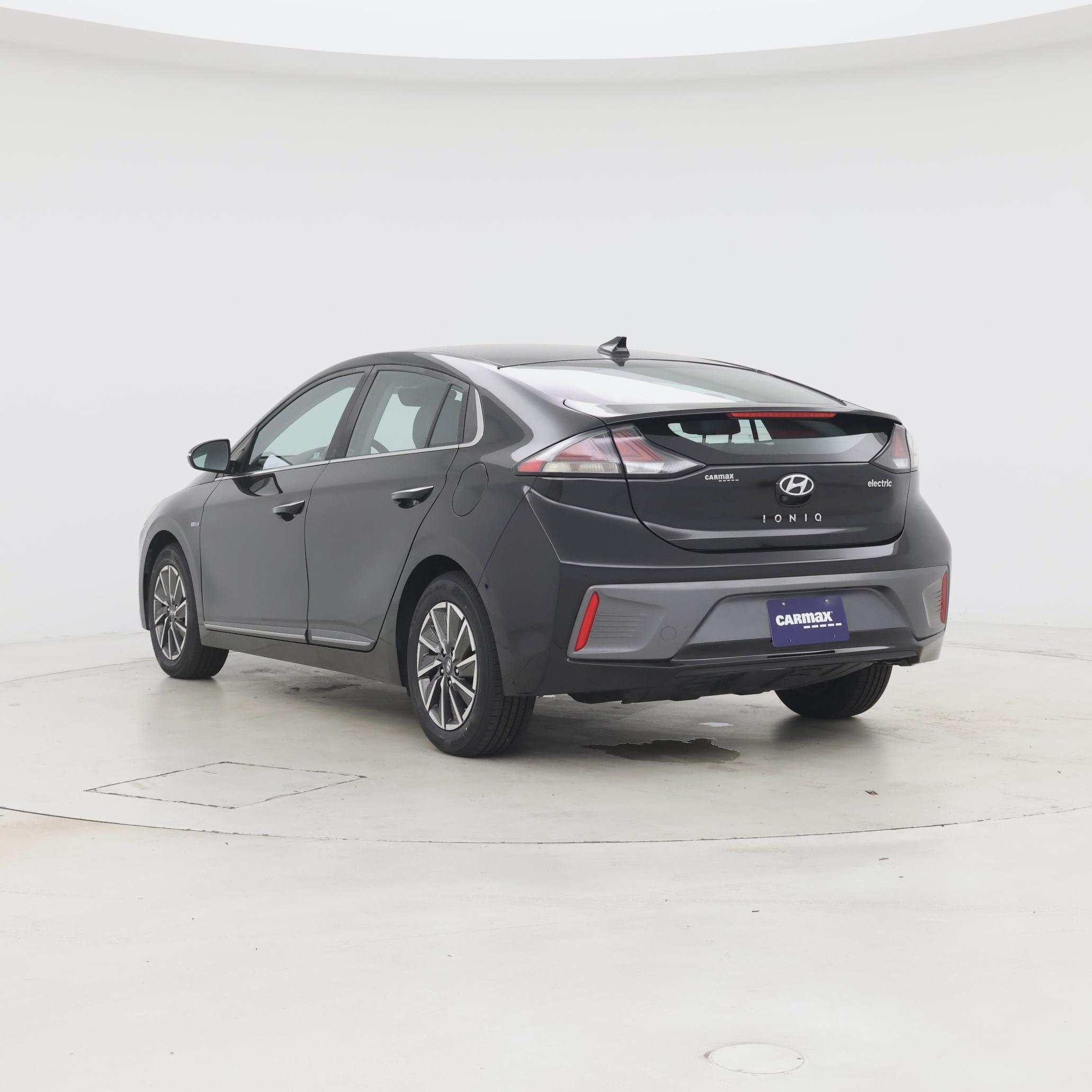 Thumbnail: 2020 Hyundai Ioniq - 2