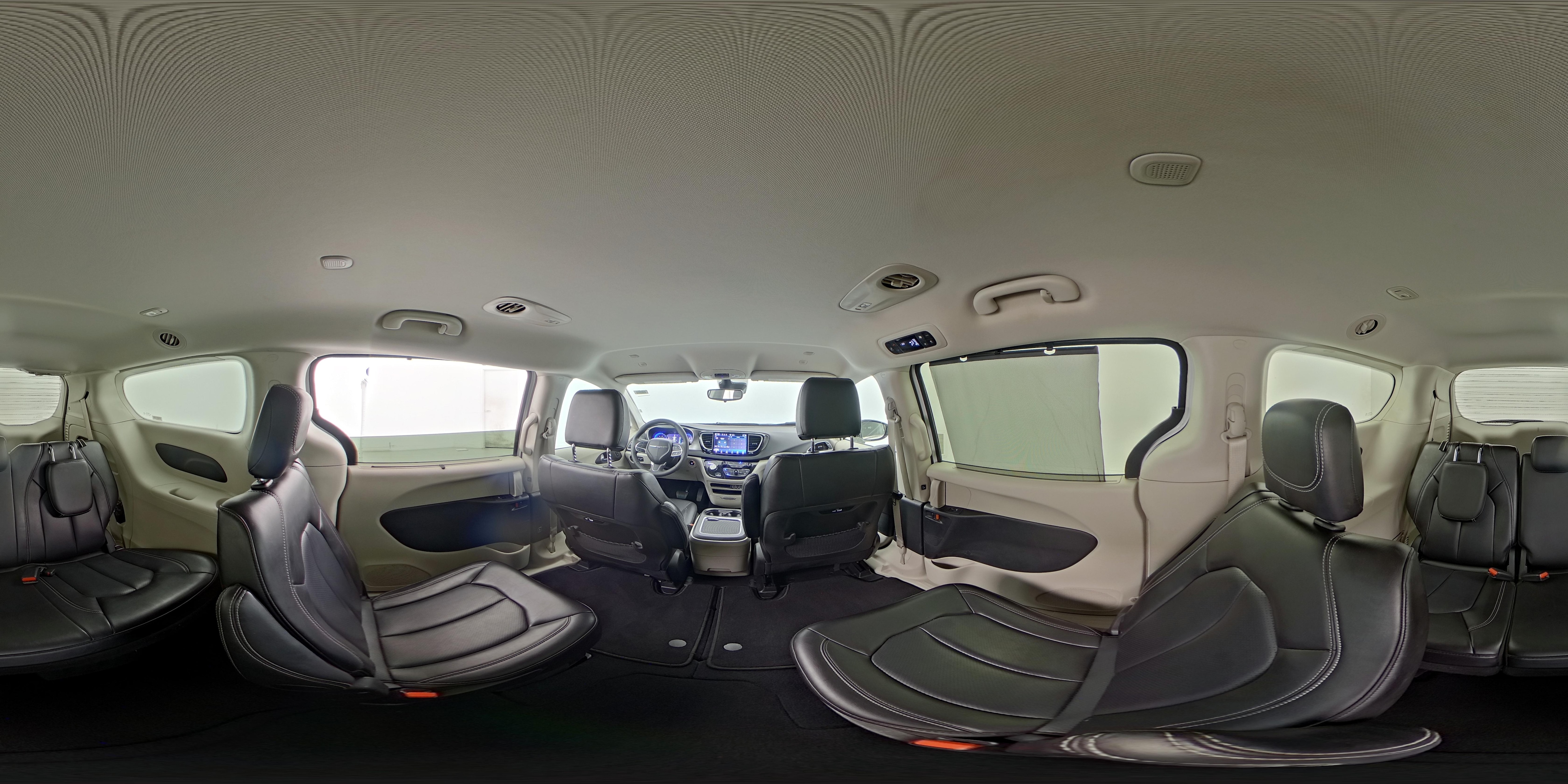 2024 Chrysler Pacifica Touring L - Photo 26