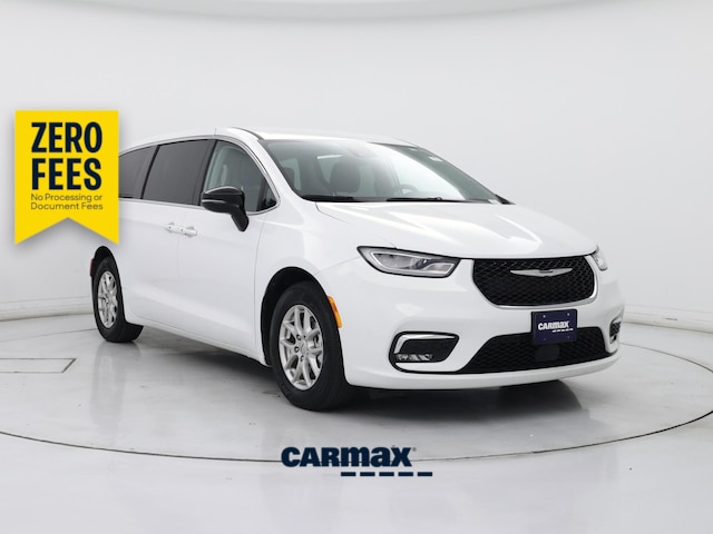 White 2024 Chrysler Pacifica Touring L FWD Minivan Front-Wheel Drive Automatic