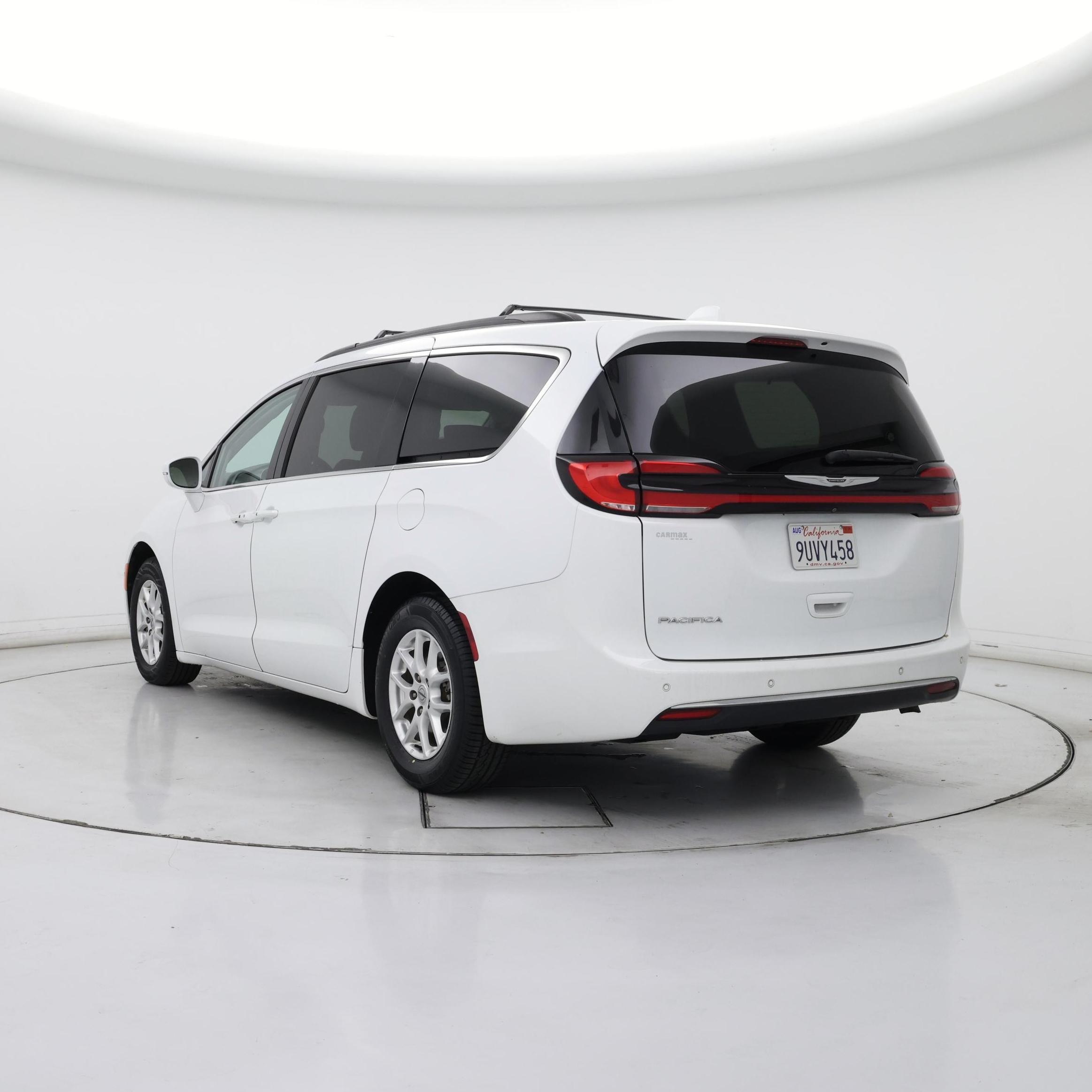 Thumbnail: 2022 Chrysler Pacifica - 2