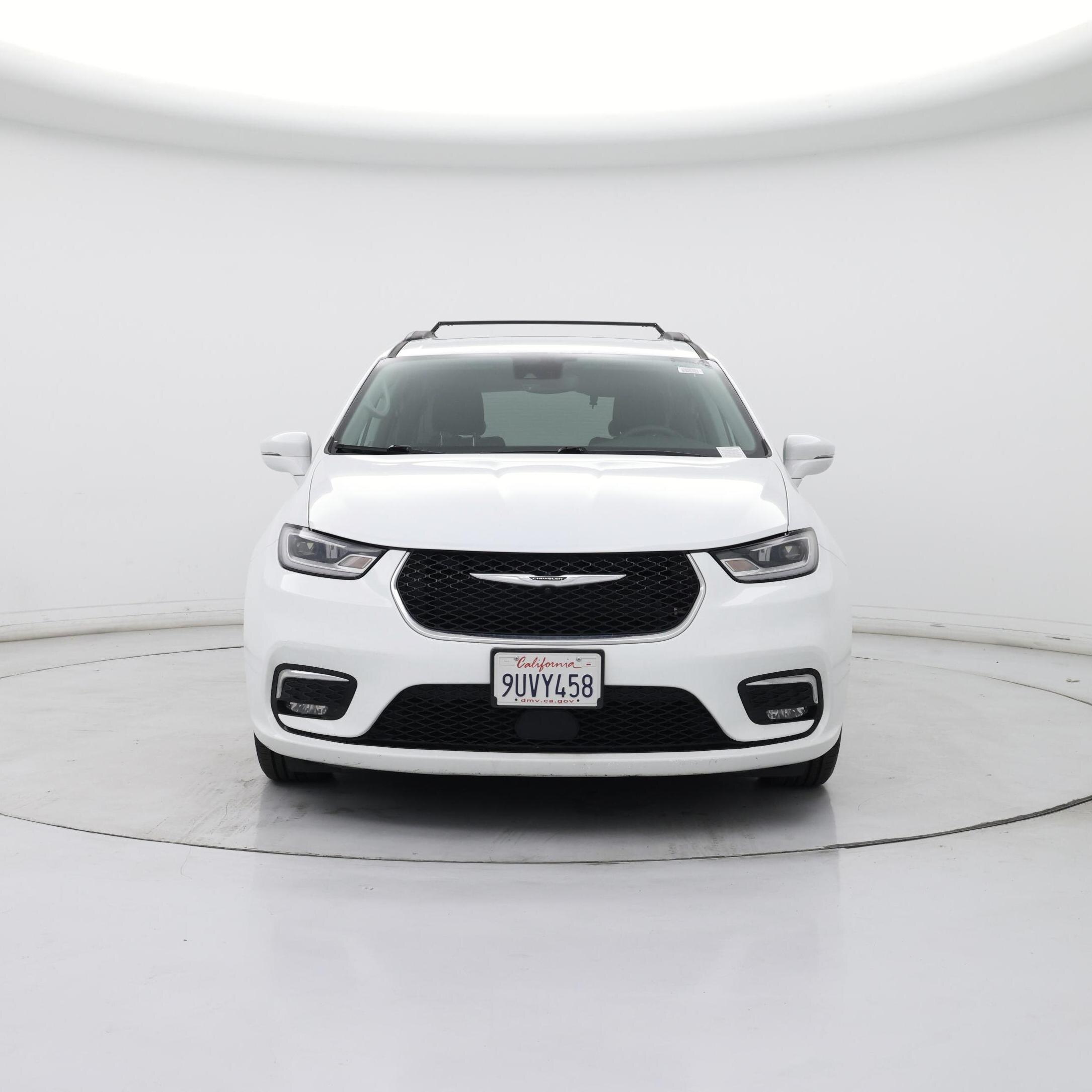 Thumbnail: 2022 Chrysler Pacifica - 5