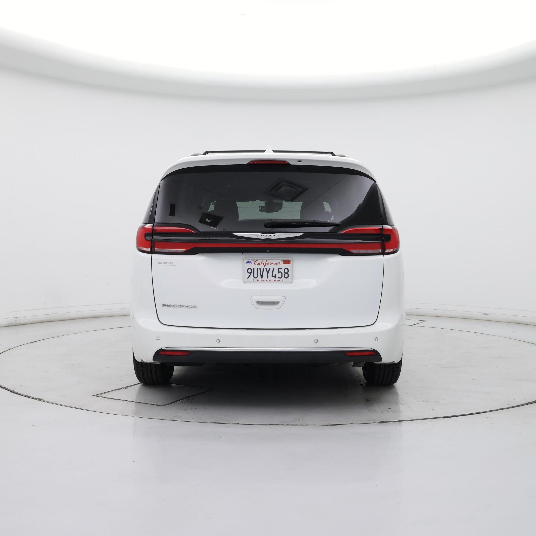 Thumbnail: 2022 Chrysler Pacifica - 6