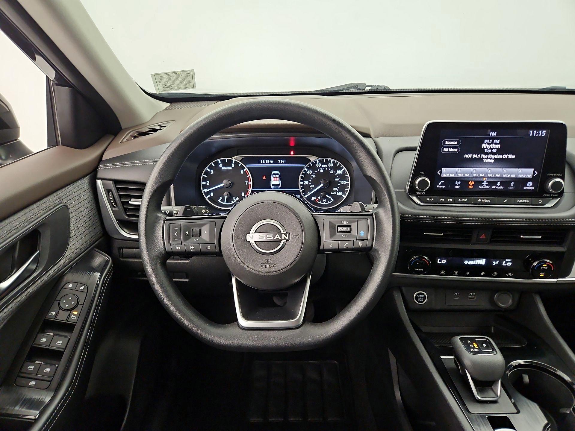 Thumbnail: 2023 Nissan Rogue - 10