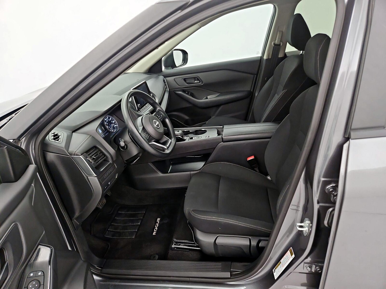 2024 Nissan Rogue S - Photo 12