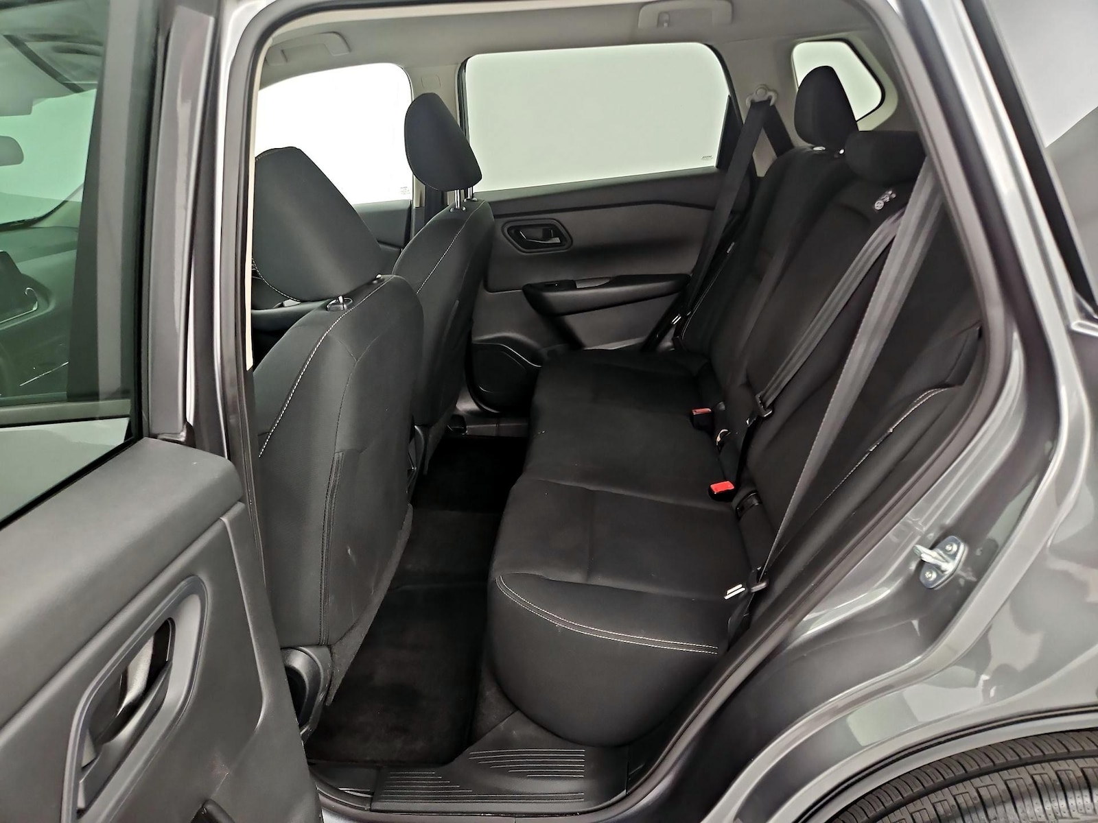 2024 Nissan Rogue S - Photo 20