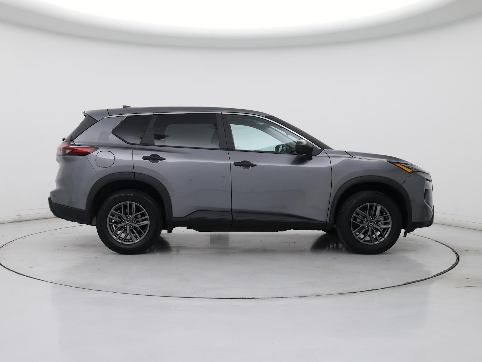 2024 Nissan Rogue S - Photo 8