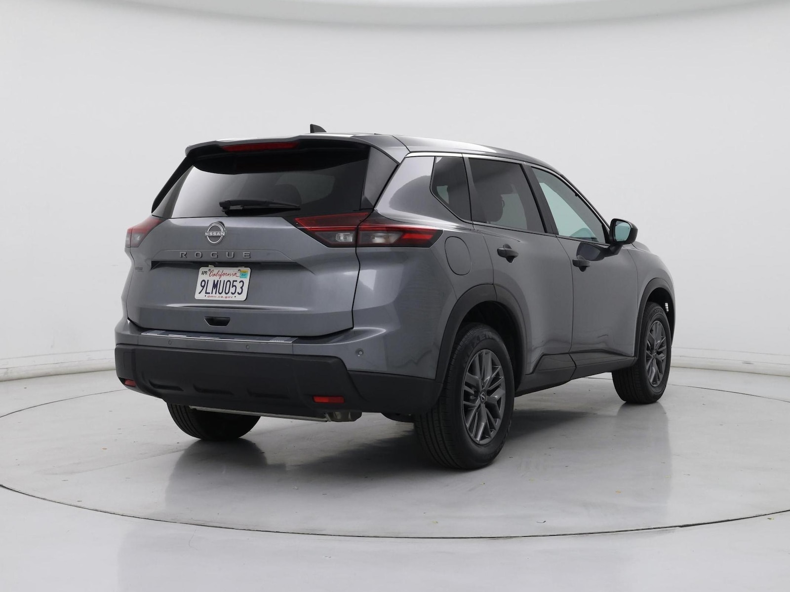 2024 Nissan Rogue S - Photo 9