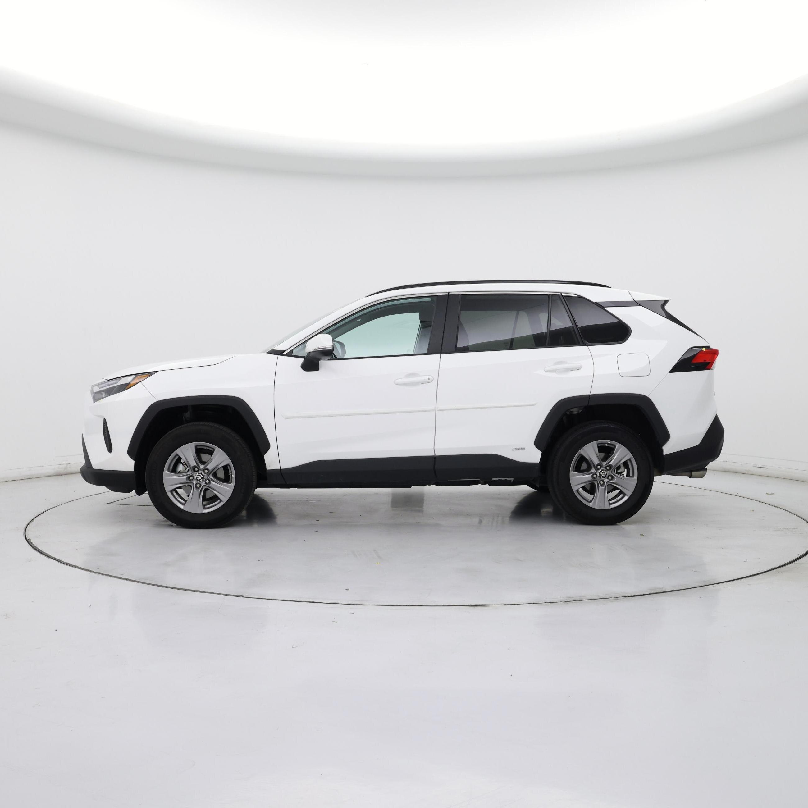 Thumbnail: 2023 Toyota RAV4 - 3