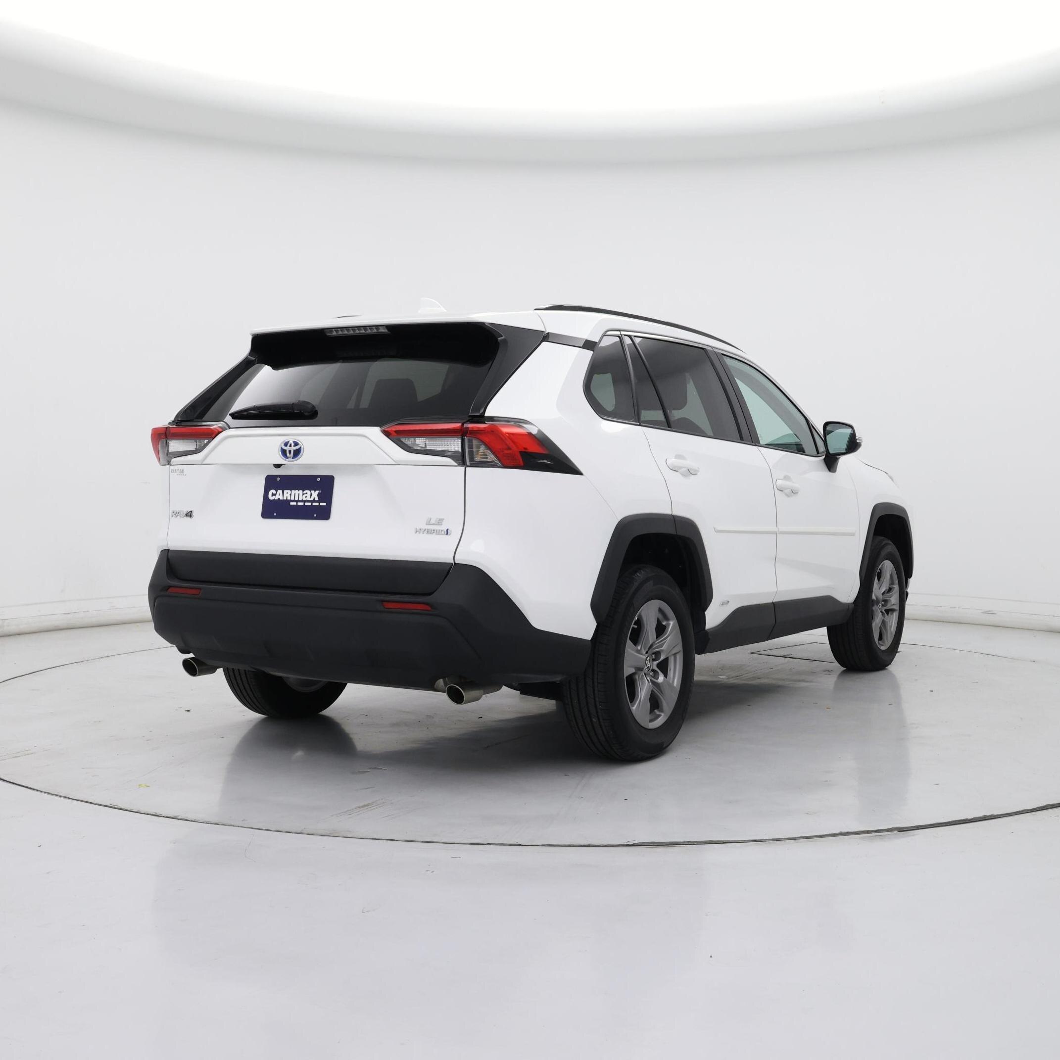 Thumbnail: 2023 Toyota RAV4 - 8