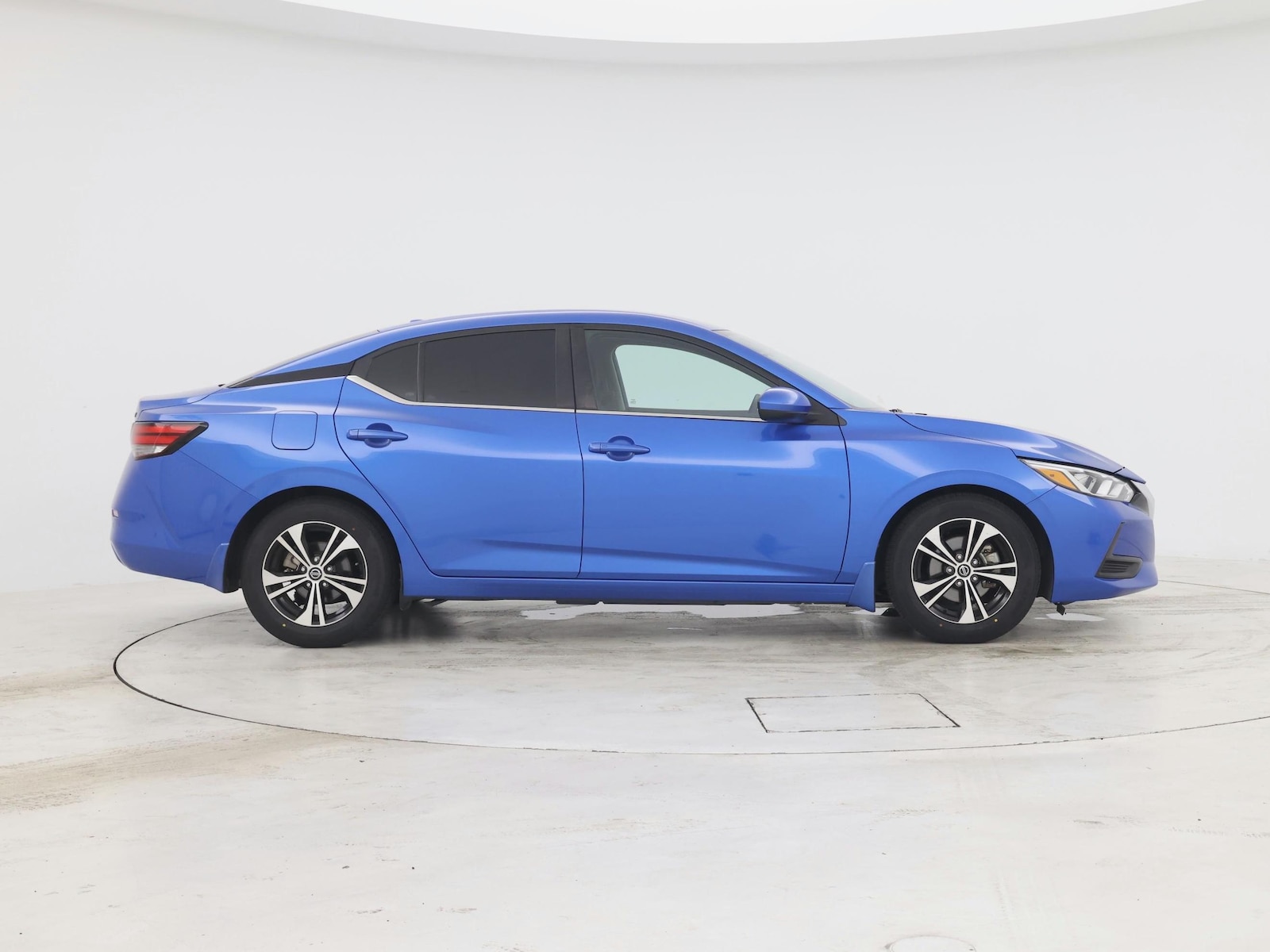 2022 Nissan Sentra SV - Photo 8